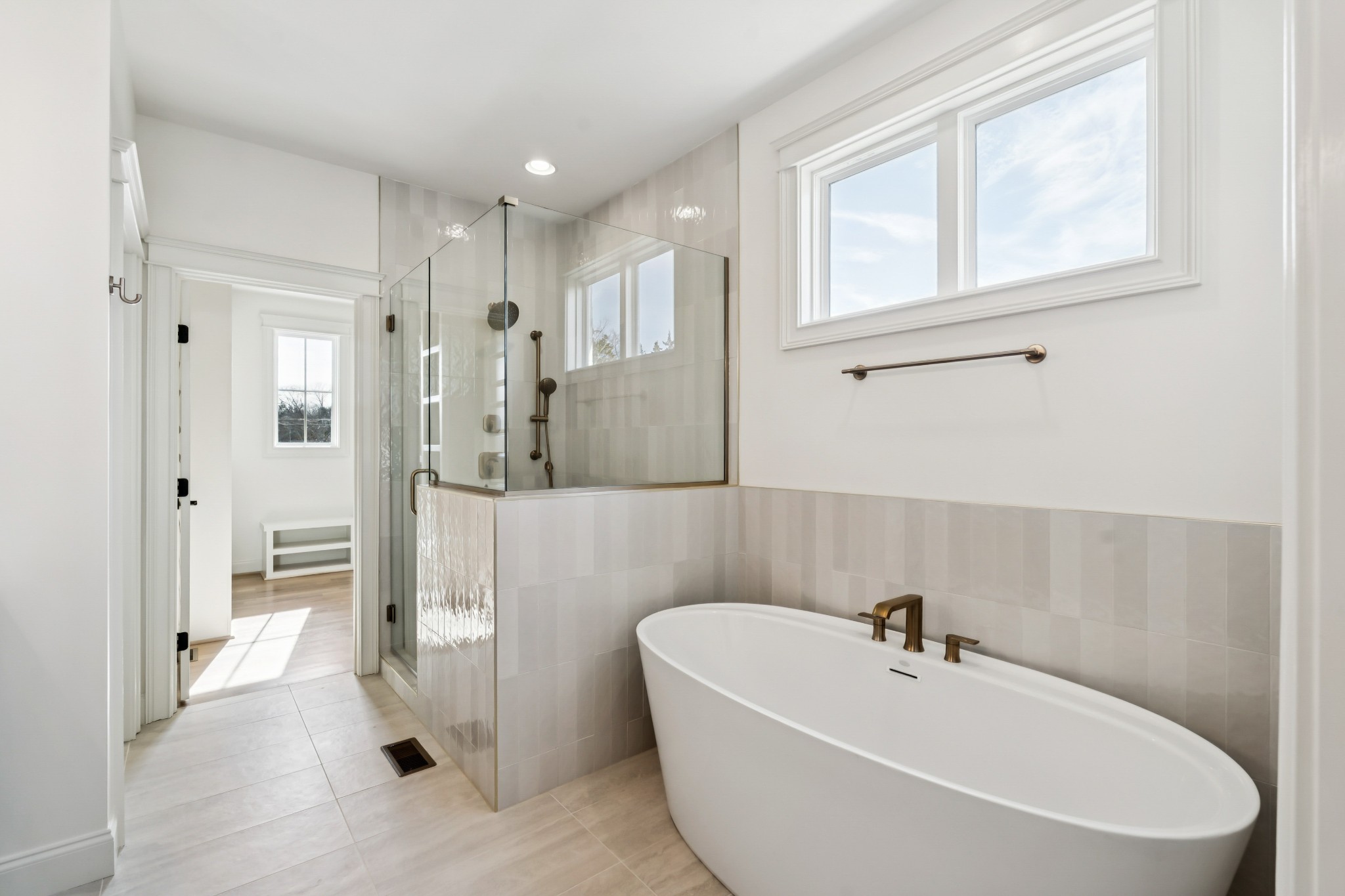 859 Brook Trl Property Photo 14