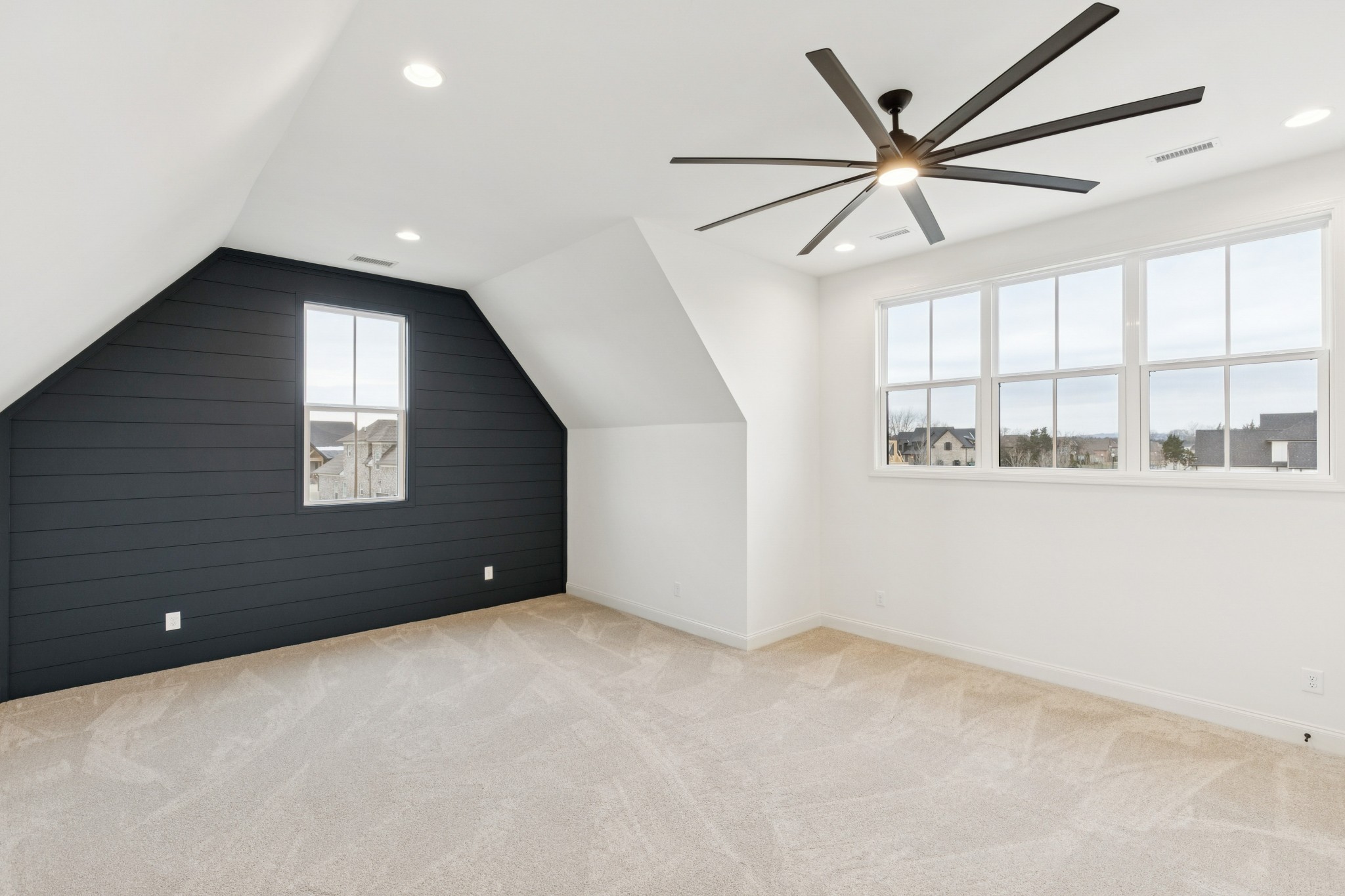 859 Brook Trl Property Photo 21