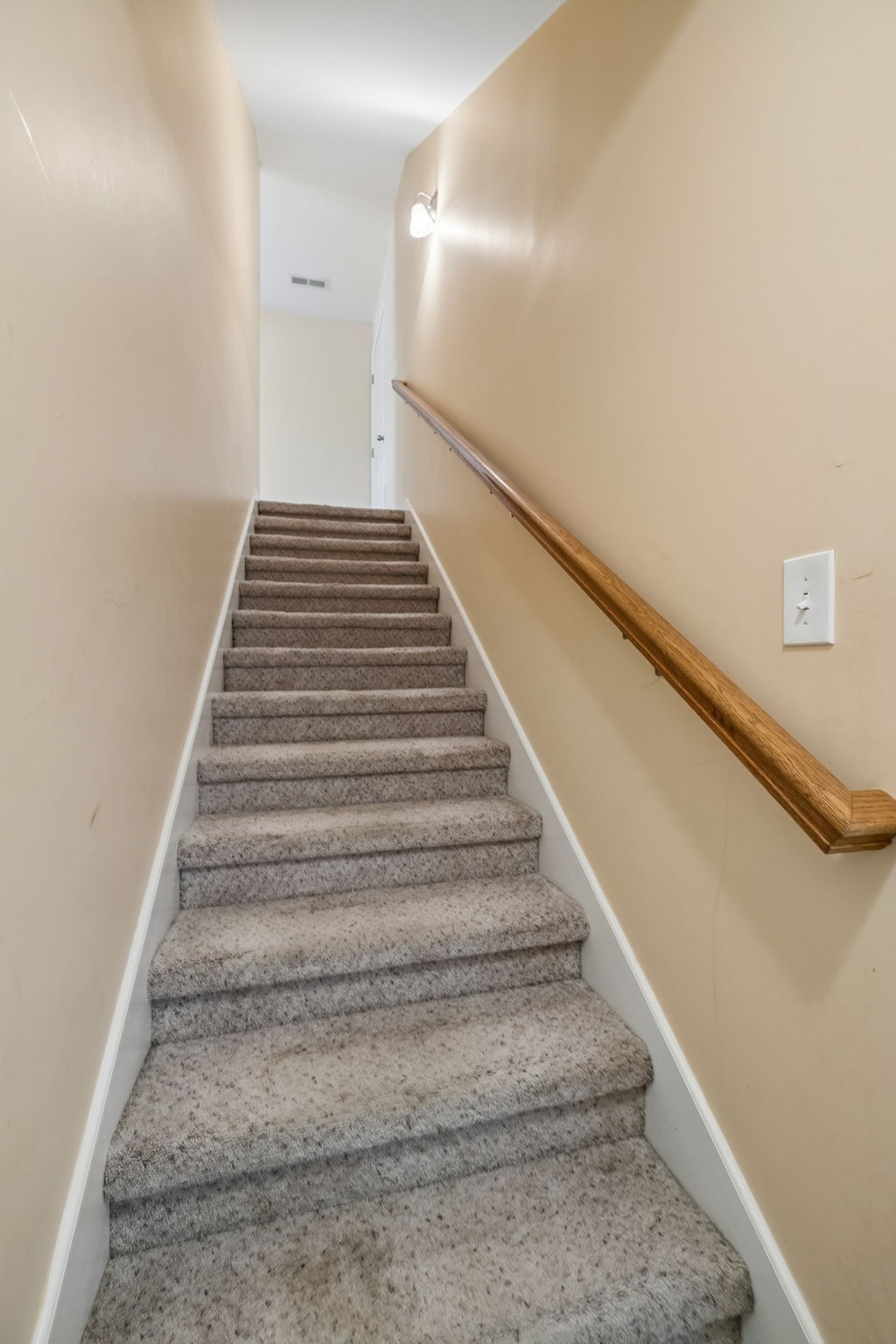 688 Fallbrook Ln Property Photo 36