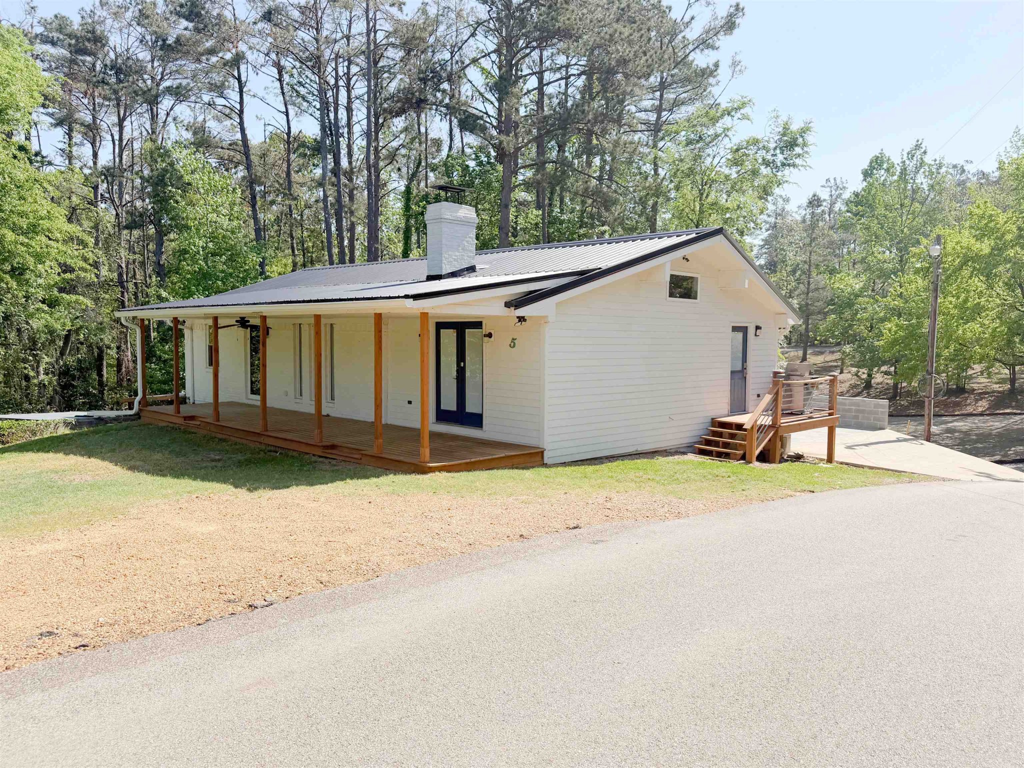 5 Cr 377 Rd Property Photo 2