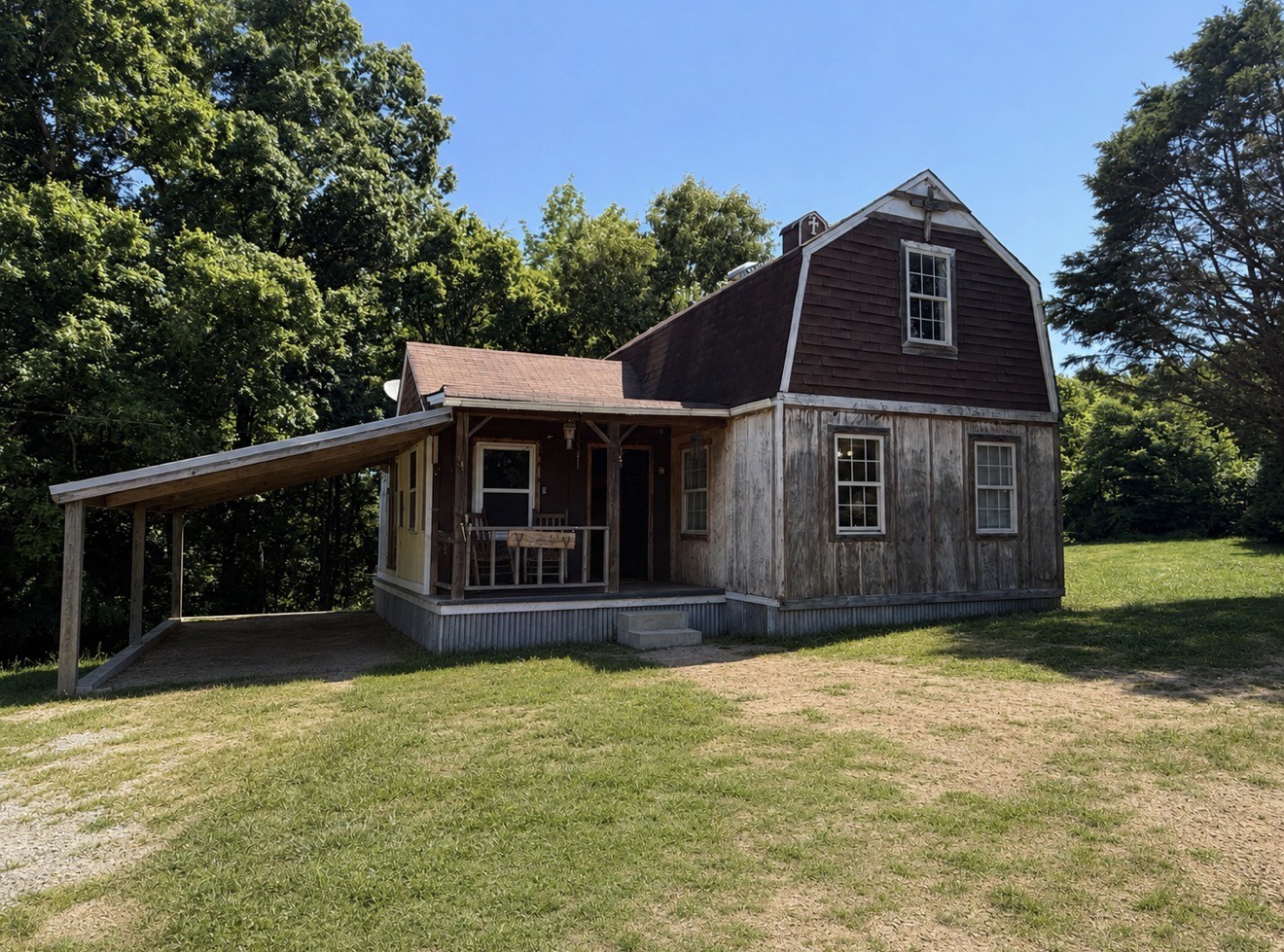 374 State Line Rd Property Photo 2