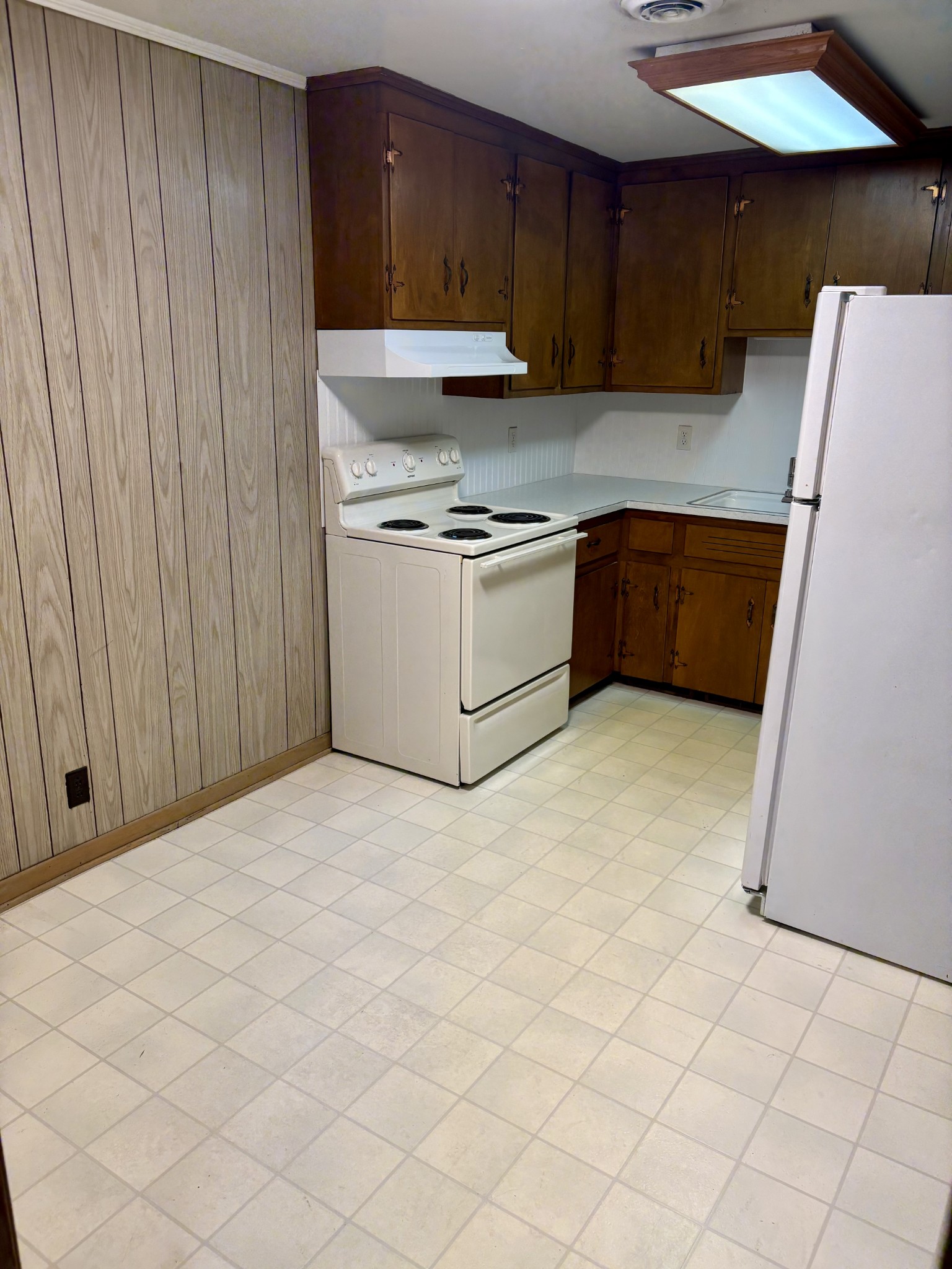 118 N Spring St Property Photo 4