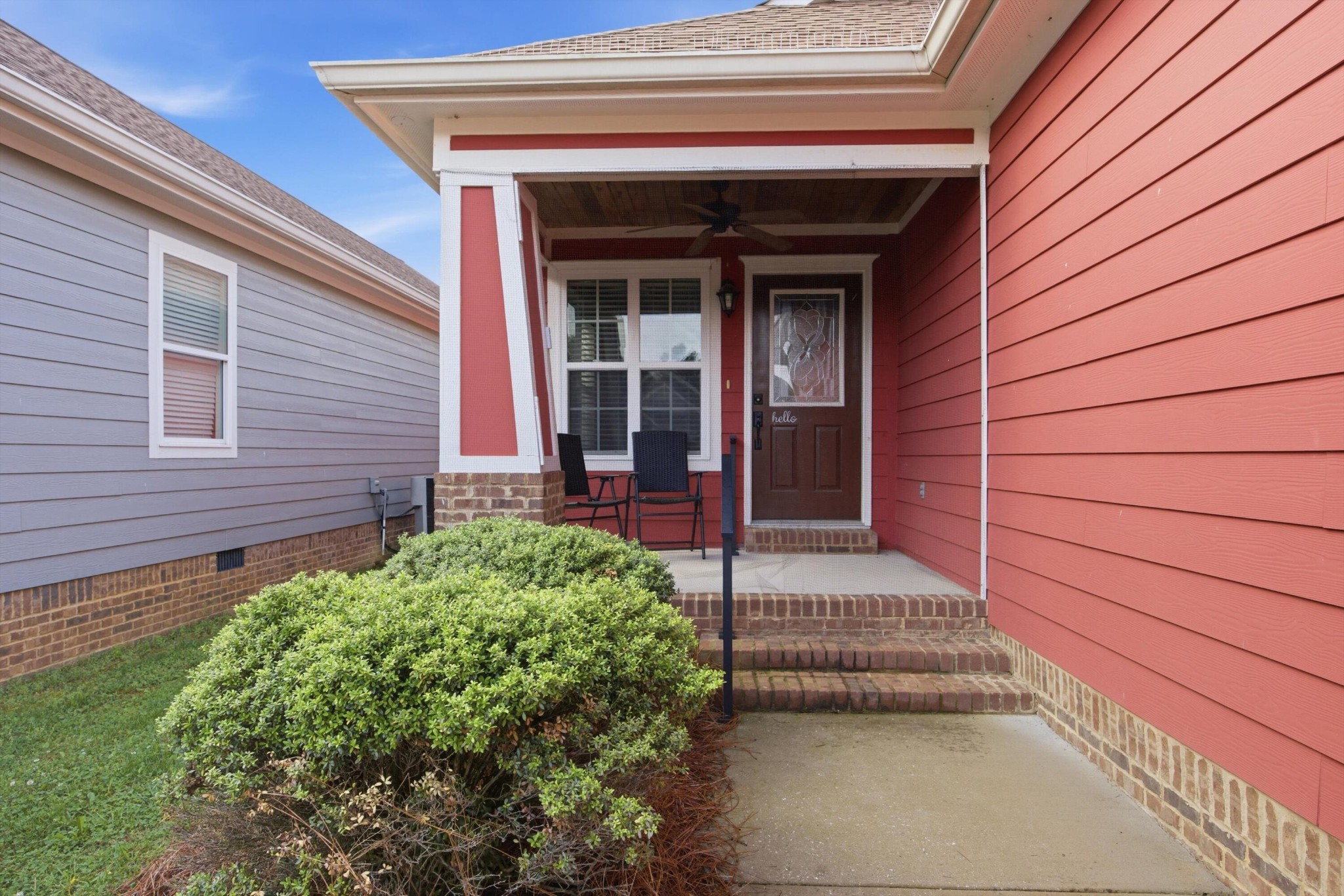 124 Fieldstone Commons Property Photo 6