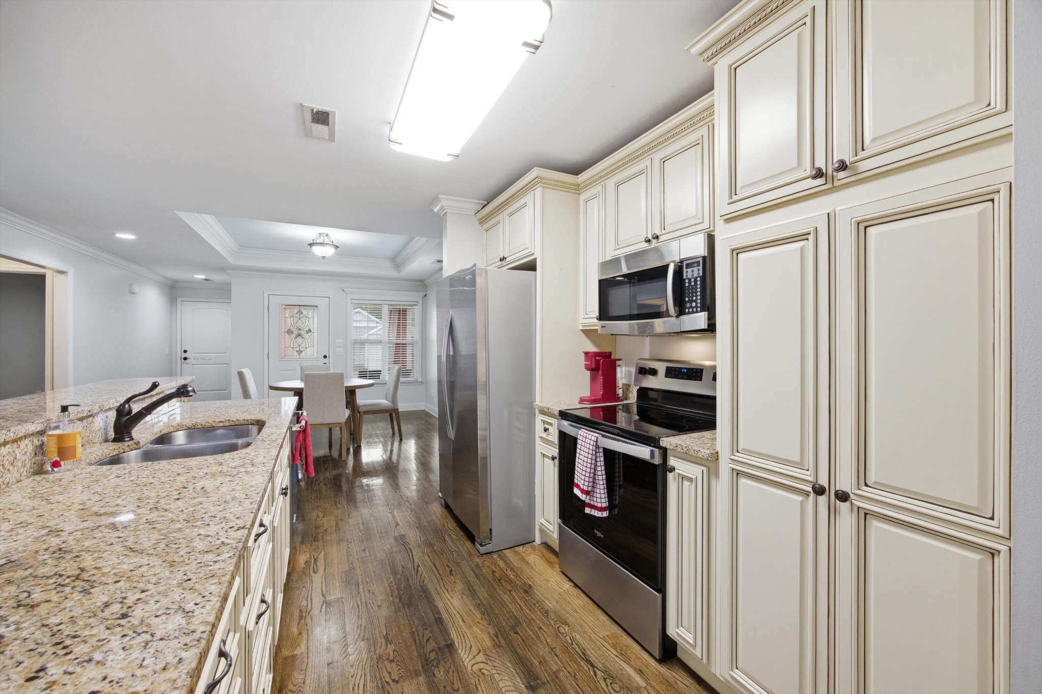 124 Fieldstone Commons Property Photo 20