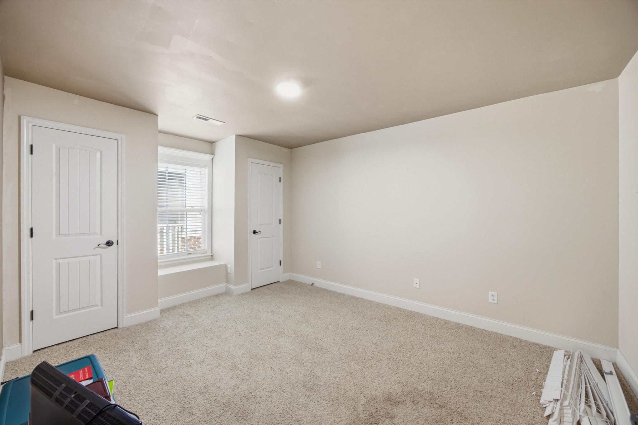 124 Fieldstone Commons Property Photo 30