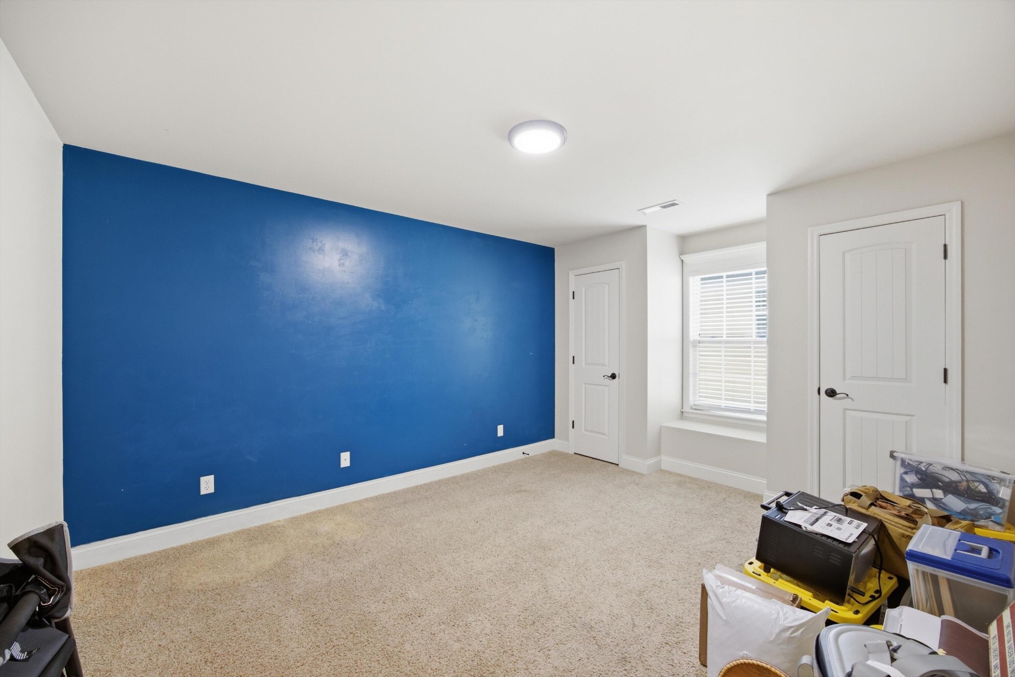 124 Fieldstone Commons Property Photo 31