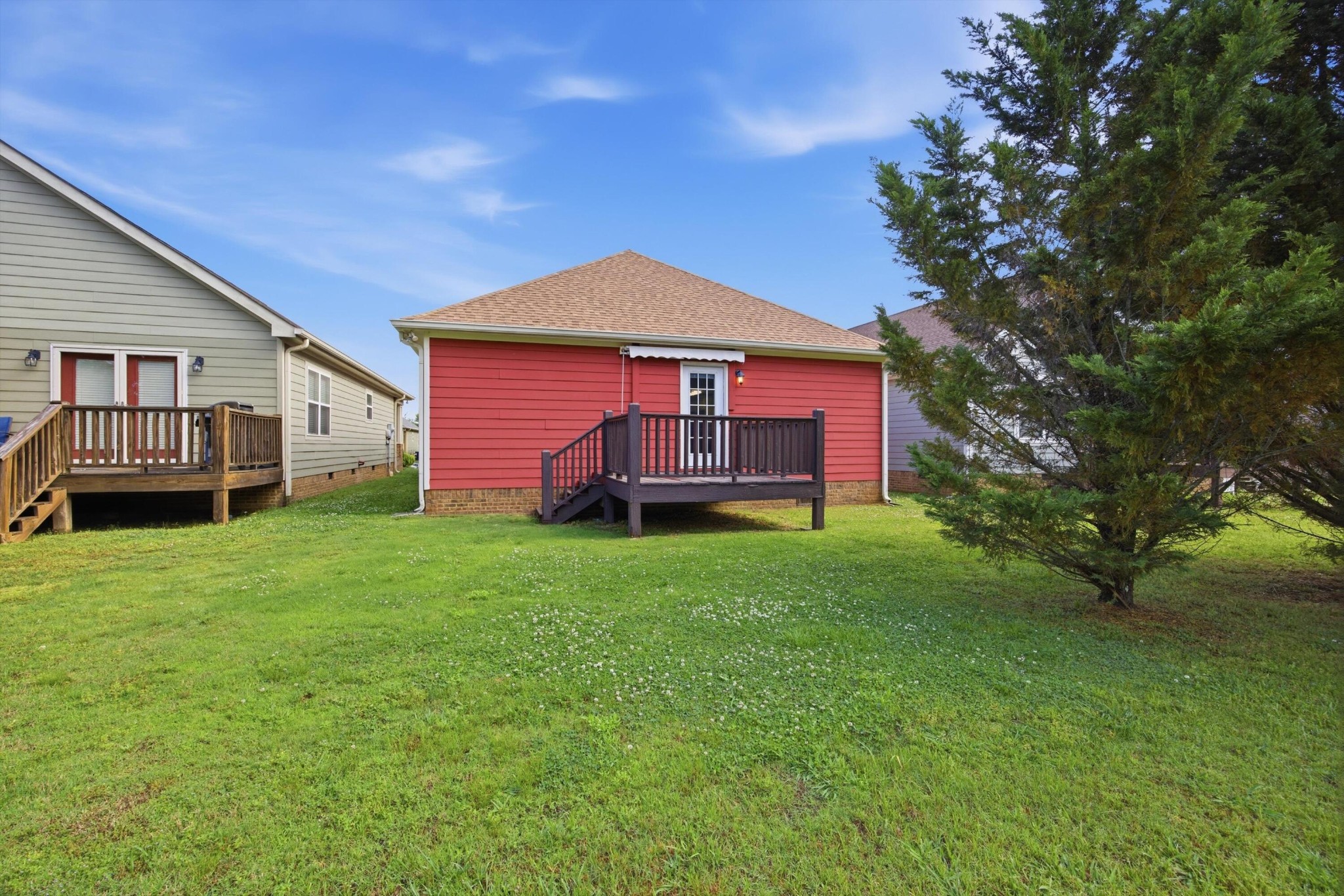 124 Fieldstone Commons Property Photo 39