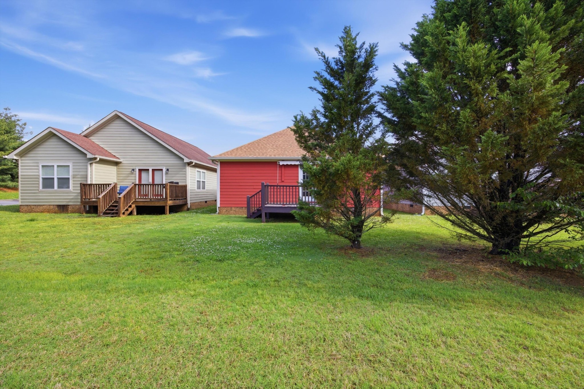 124 Fieldstone Commons Property Photo 41
