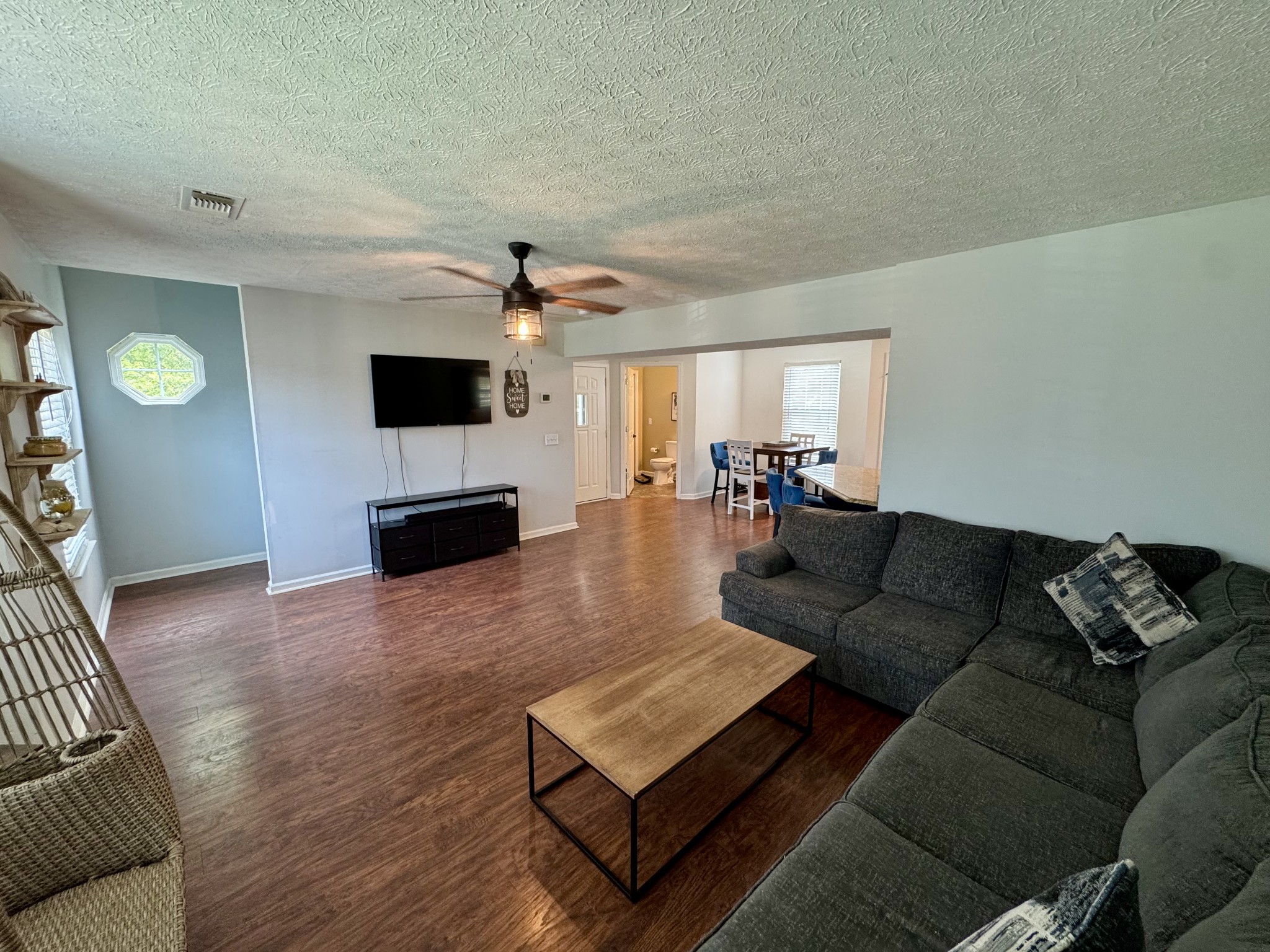 200 Westlynn Dr Property Photo 24