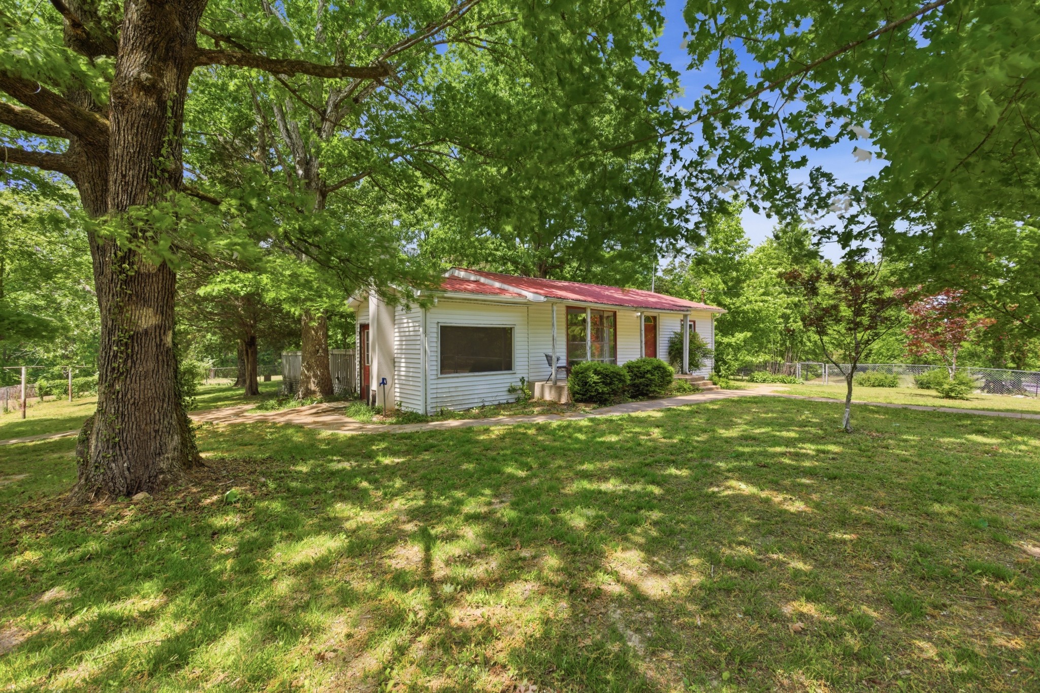 10075 Buckner Ridge Road Property Photo 1