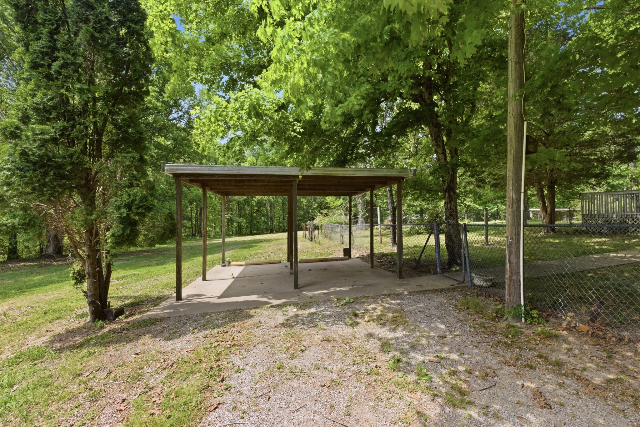10075 Buckner Ridge Road Property Photo 7