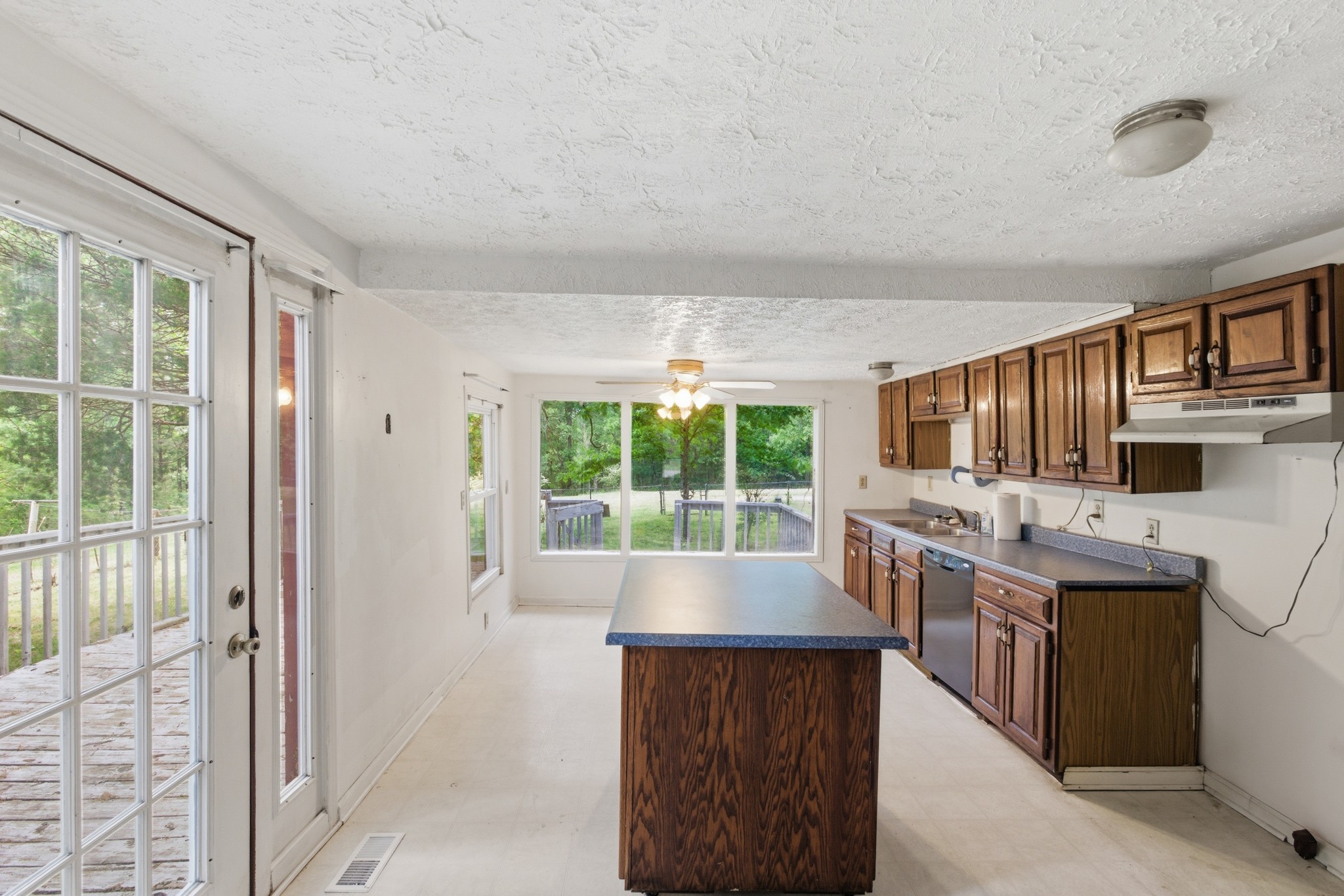 10075 Buckner Ridge Road Property Photo 10