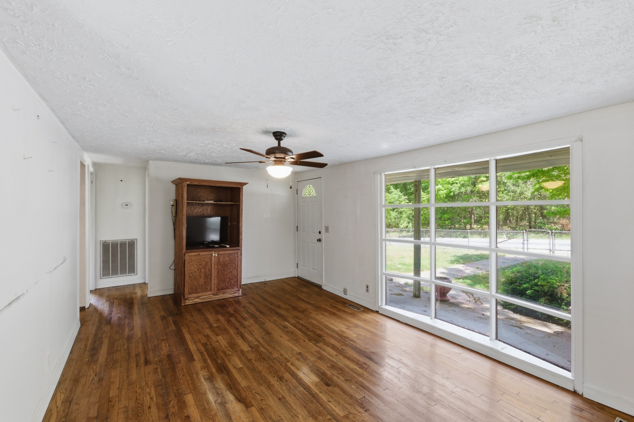 10075 Buckner Ridge Road Property Photo 13