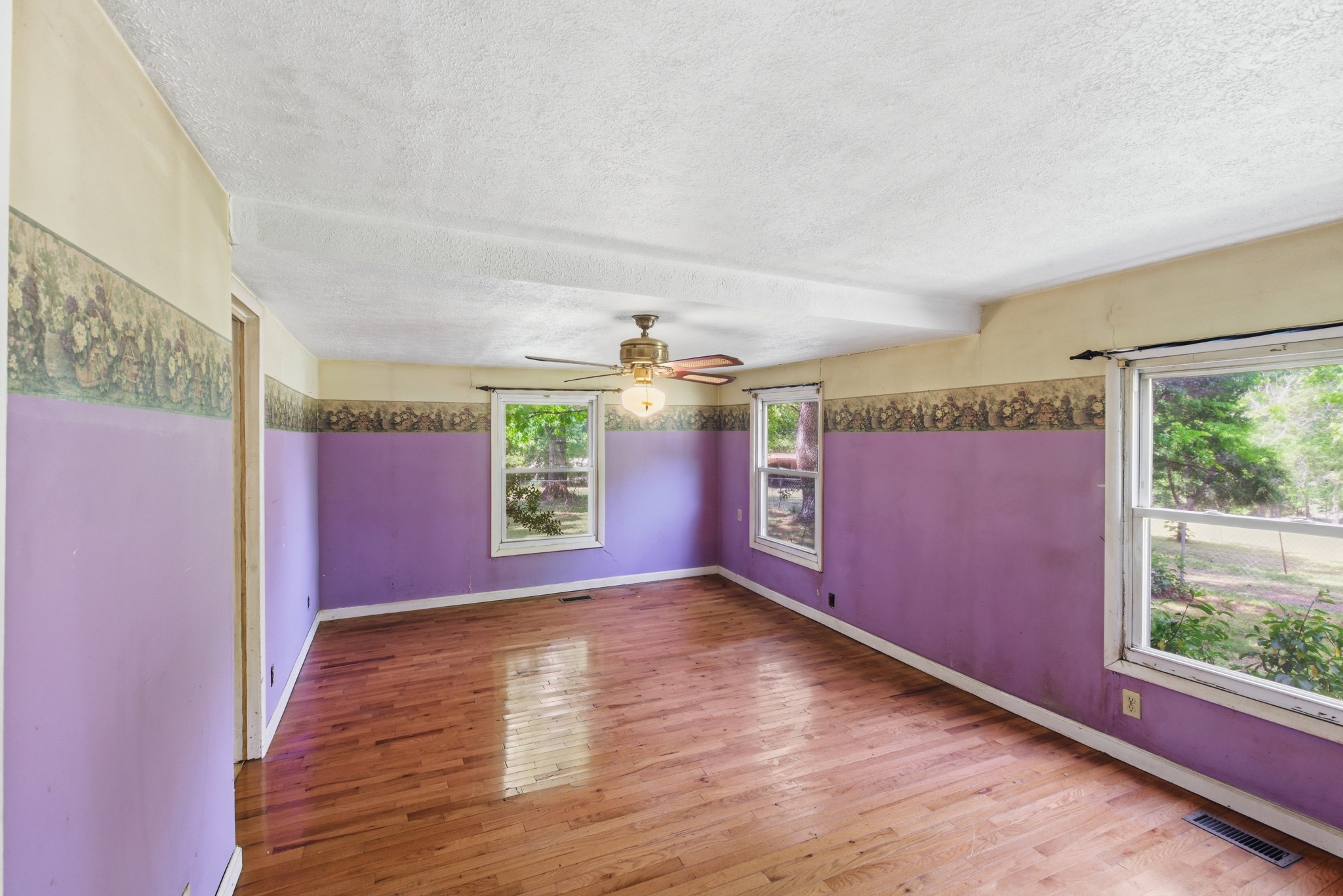 10075 Buckner Ridge Road Property Photo 14