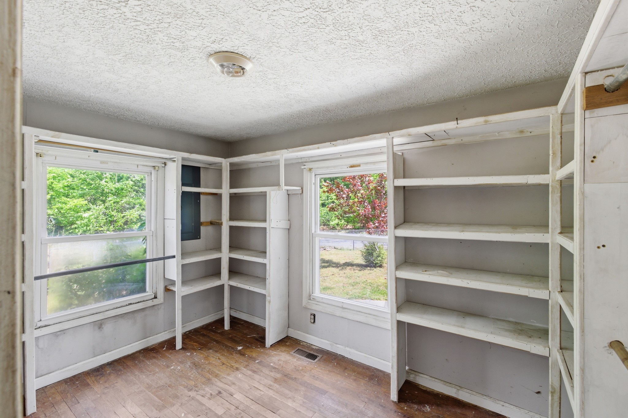 10075 Buckner Ridge Road Property Photo 16