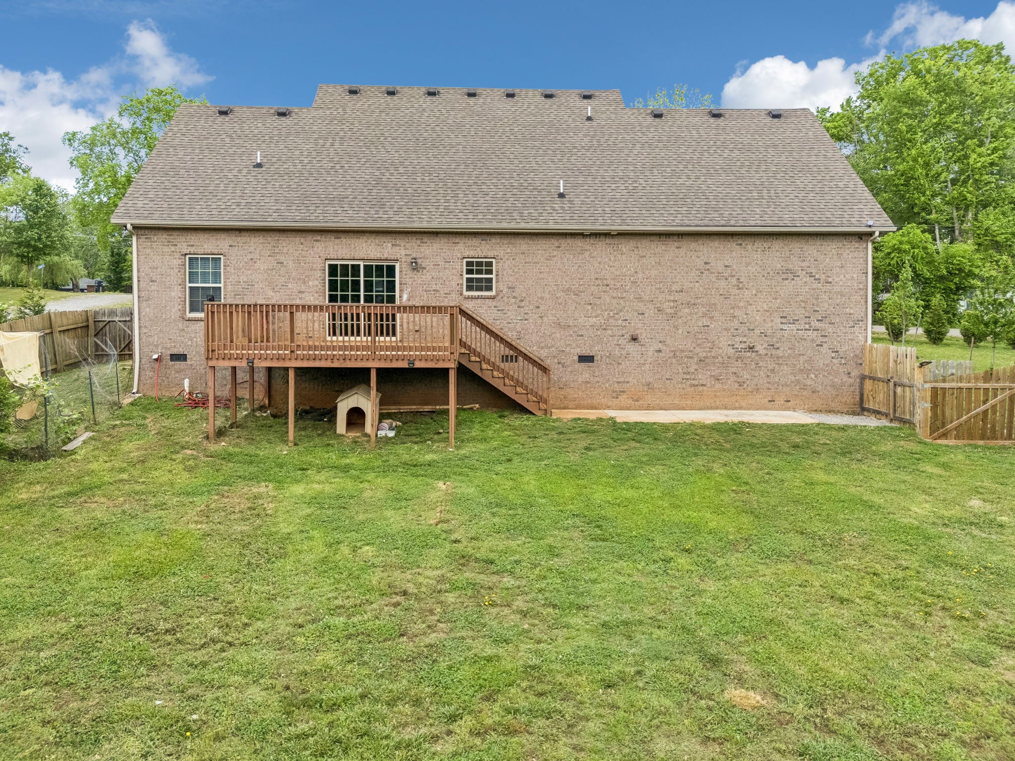 592 Twin Oak Dr Property Photo 46