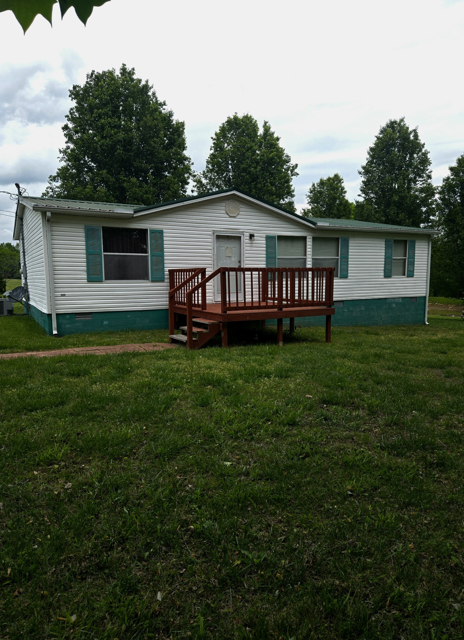 1513 Slaydenwood Rd Property Photo 1