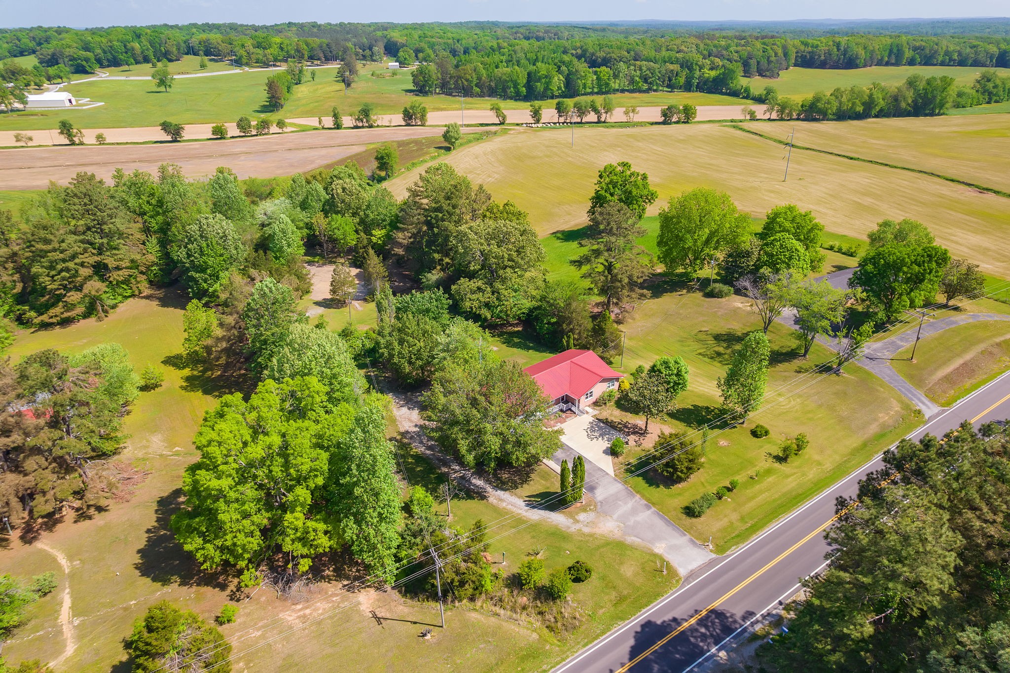 5280 Highway 100, W Property Photo 2