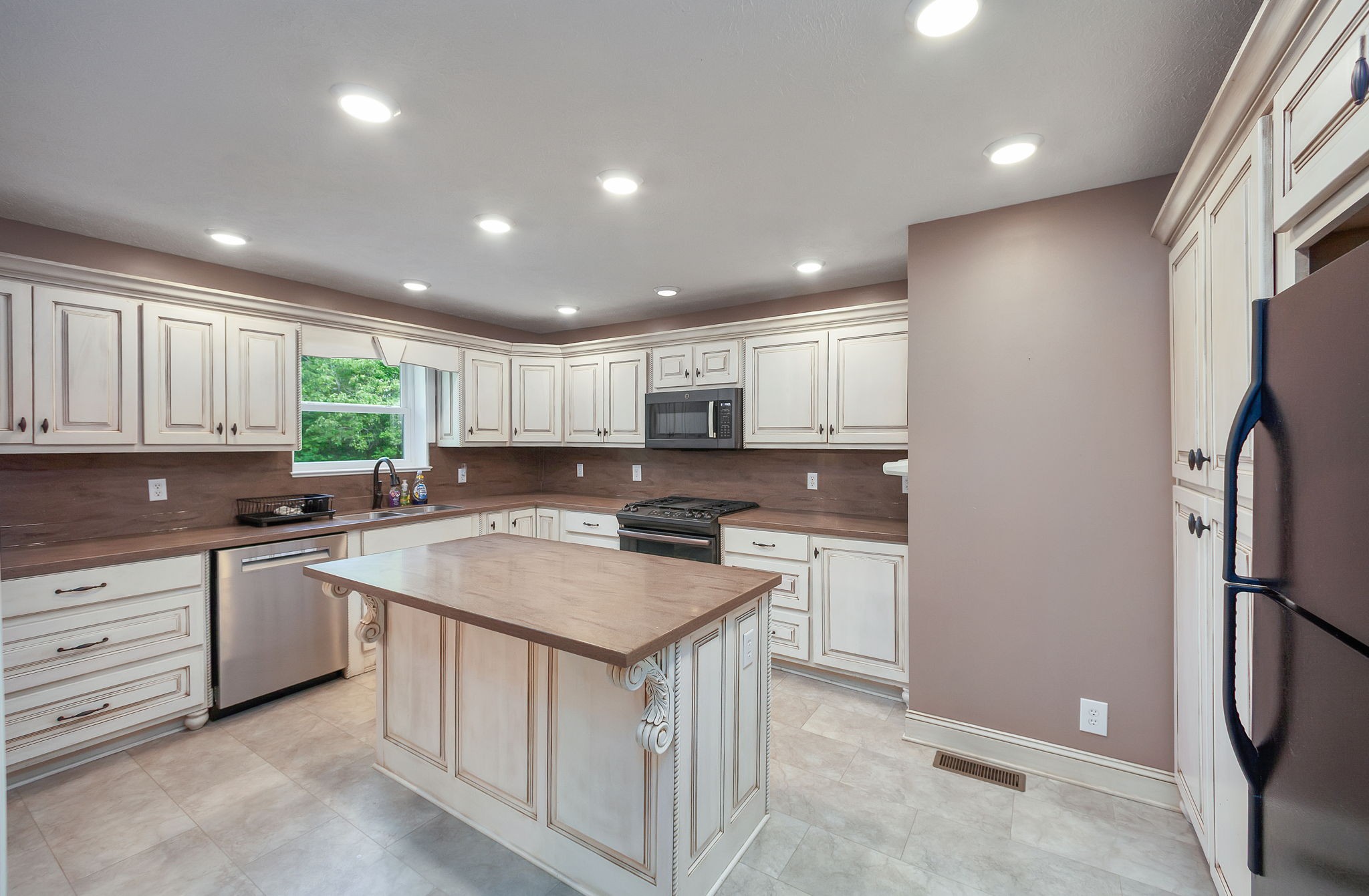 5280 Highway 100, W Property Photo 15
