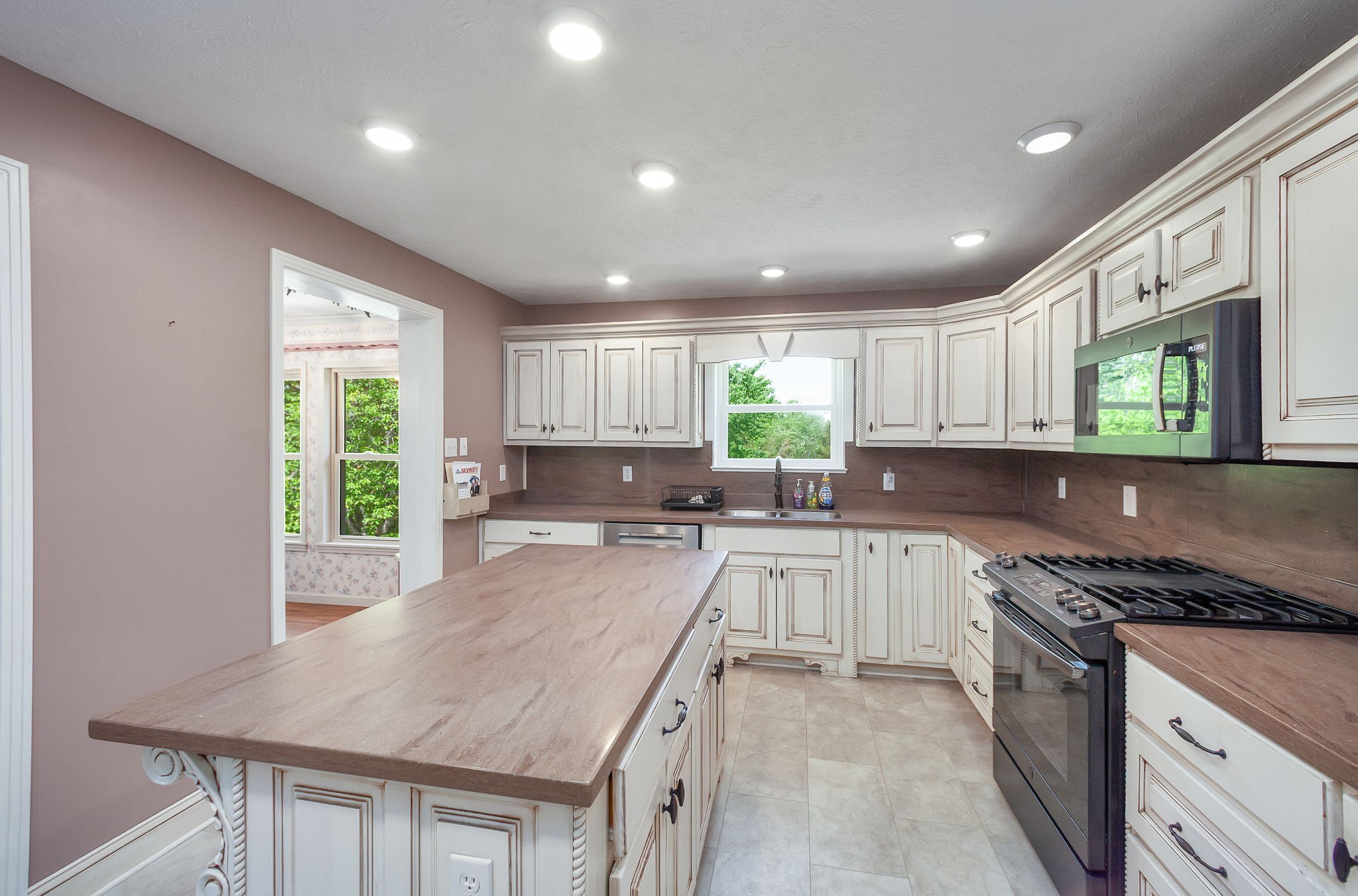 5280 Highway 100, W Property Photo 16