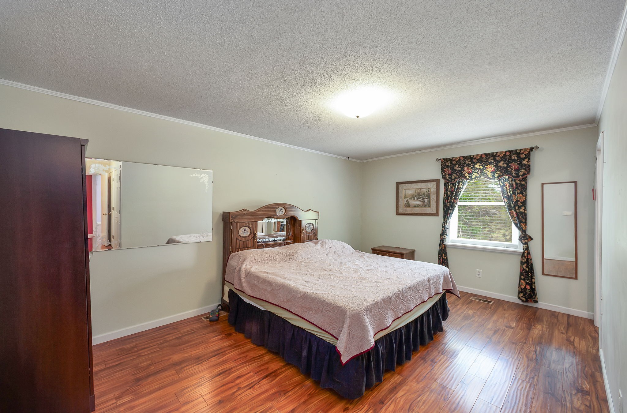 5280 Highway 100, W Property Photo 22