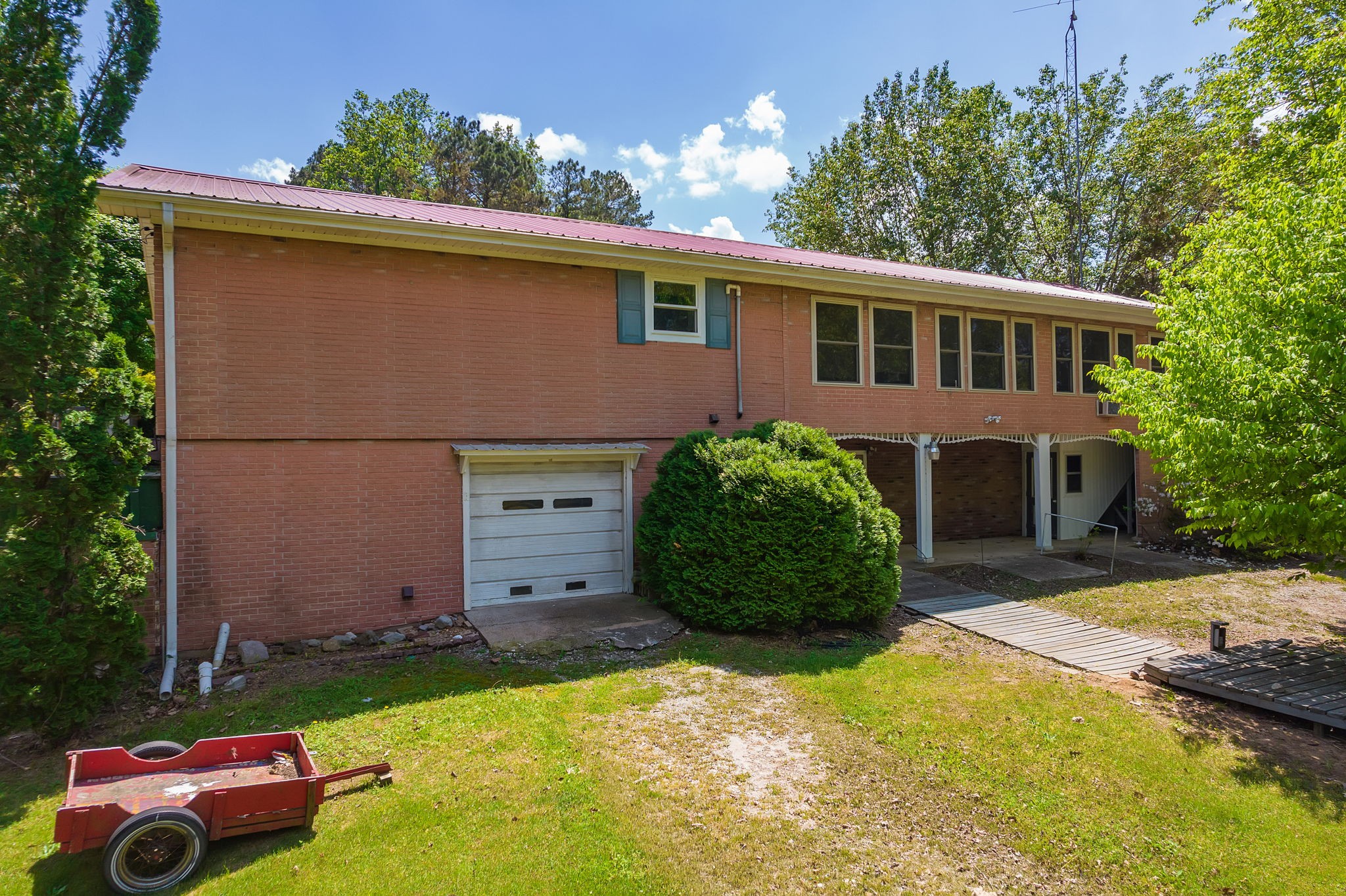 5280 Highway 100, W Property Photo 39