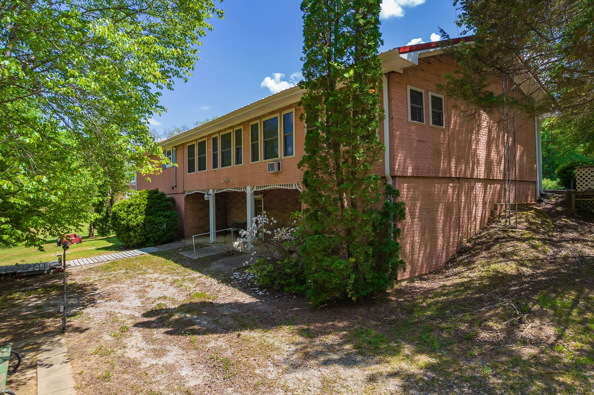 5280 Highway 100, W Property Photo 40