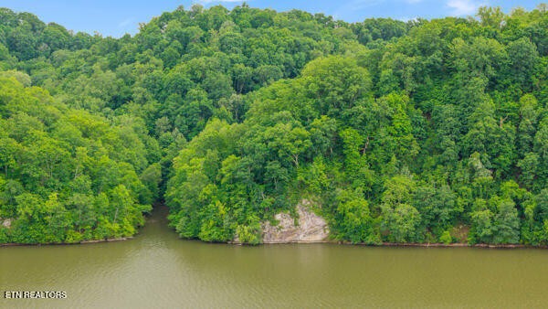 2050 Jones Bend Rd Property Photo 12