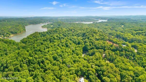 2050 Jones Bend Rd Property Photo 18