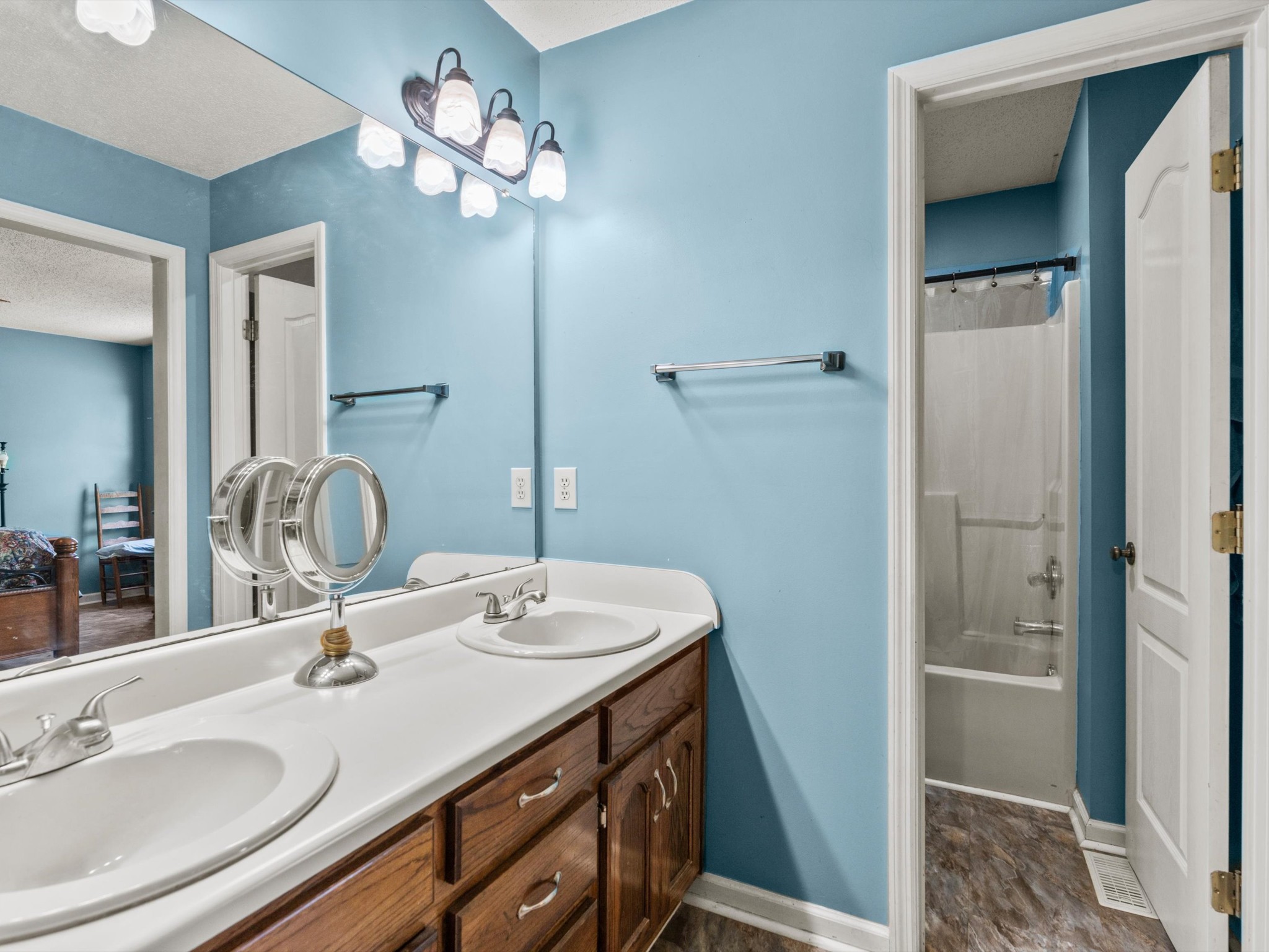 6934 Old Railroad Bed Rd Property Photo 18