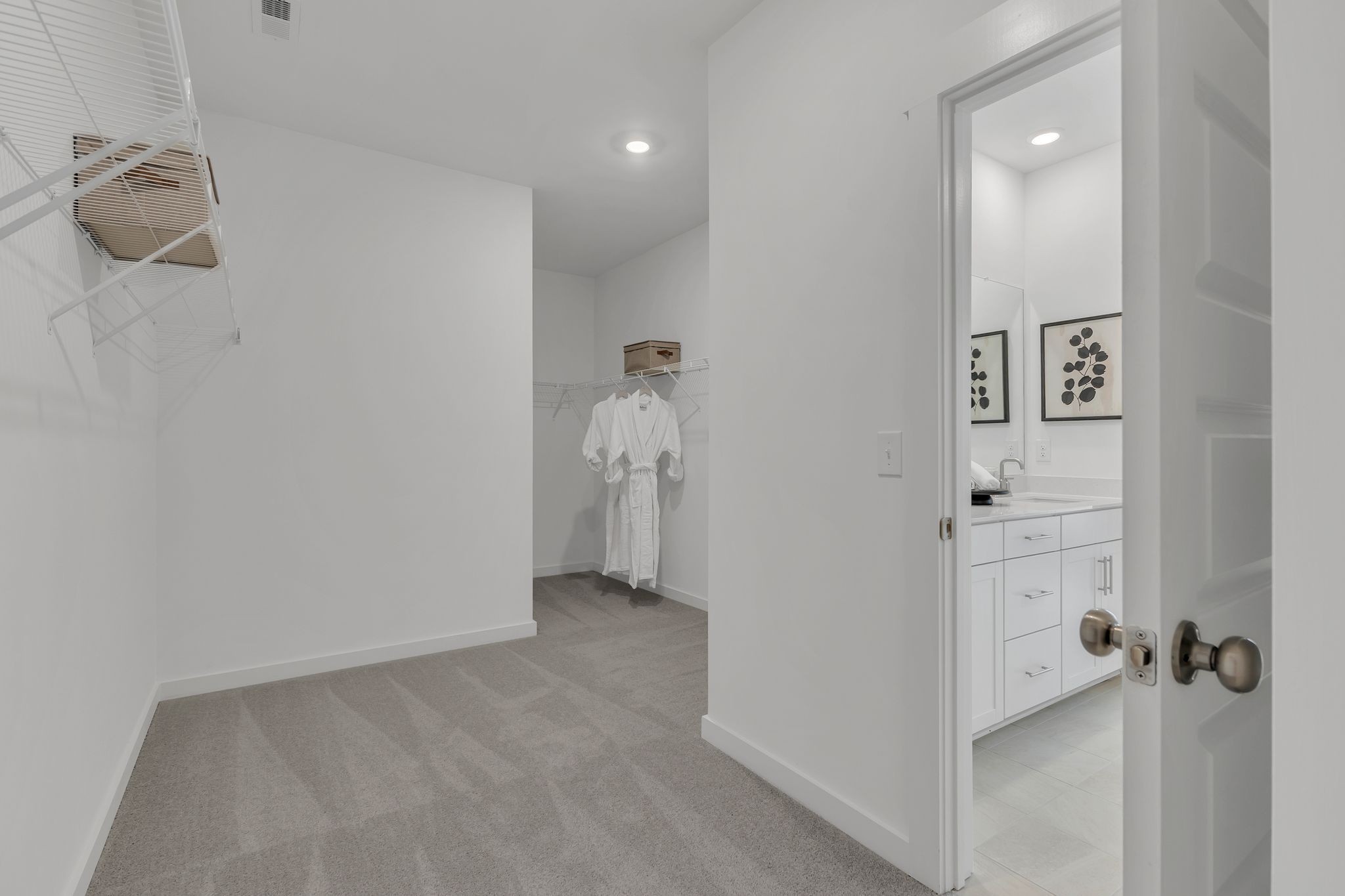 1318 Essem Drive Property Photo 21