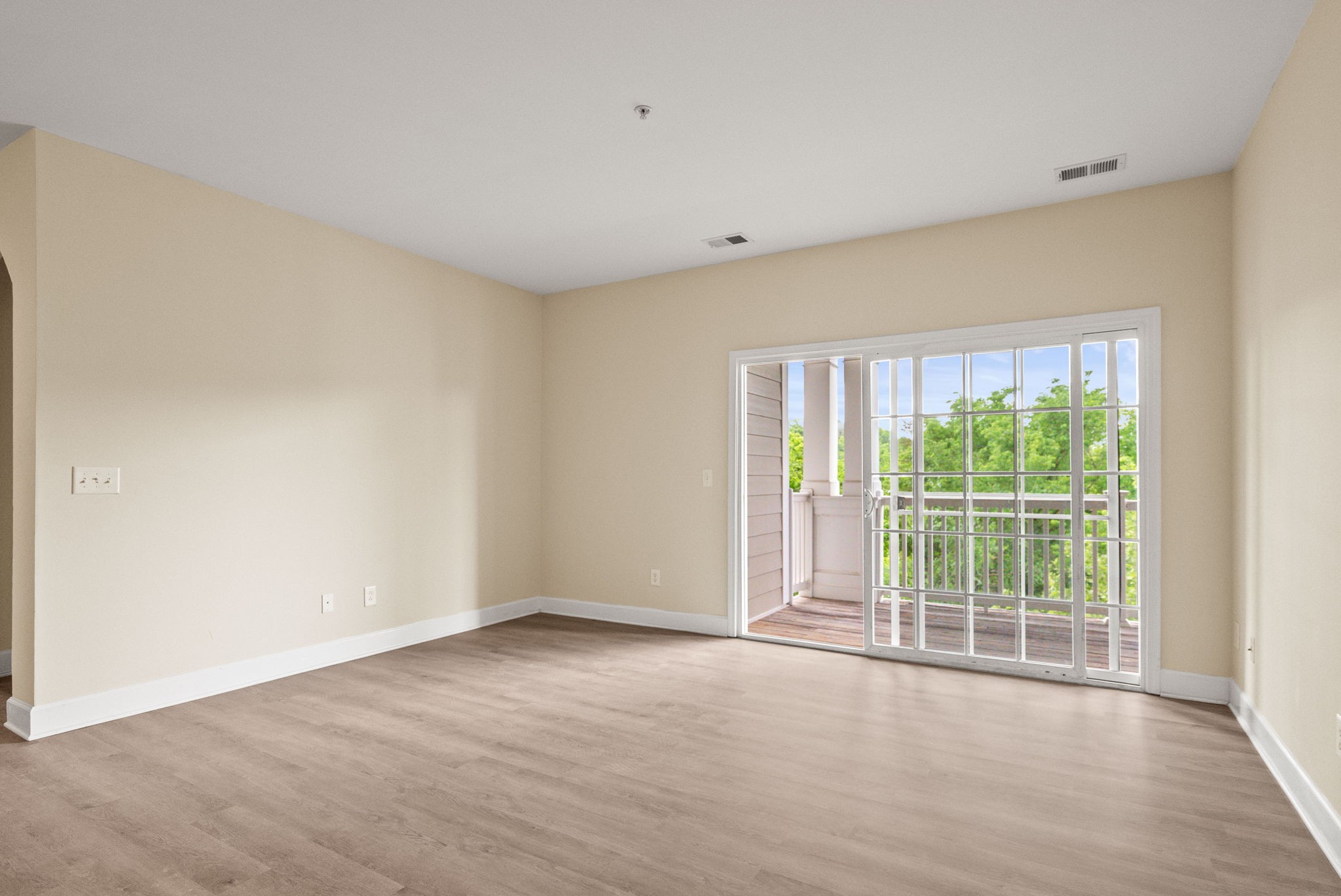 8501 Burnham Ln Property Photo 26