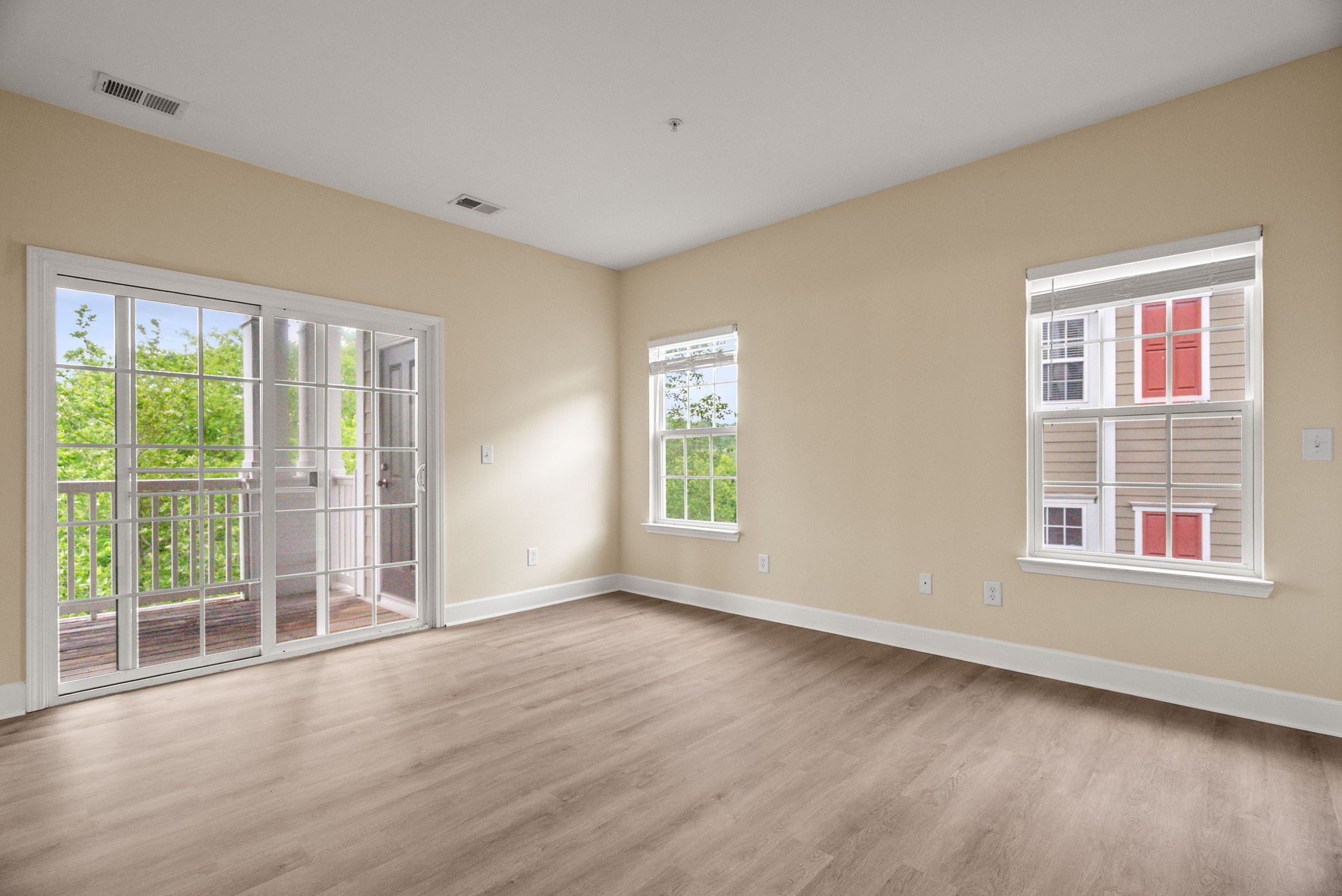 8501 Burnham Ln Property Photo 30