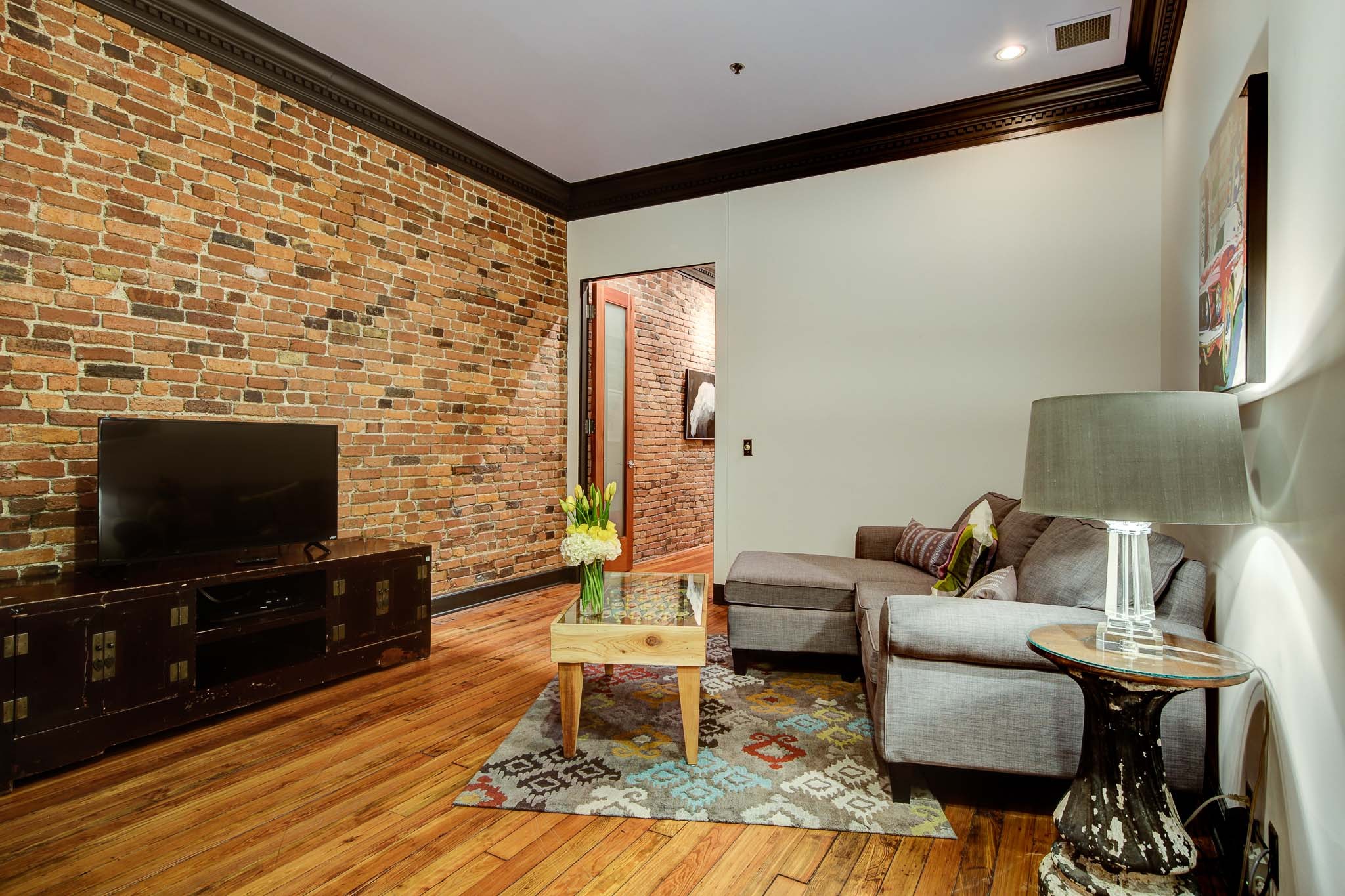 211 3rd Ave, N Property Photo 15