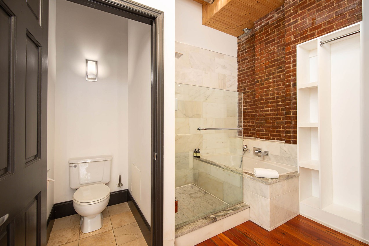 211 3rd Ave, N Property Photo 42