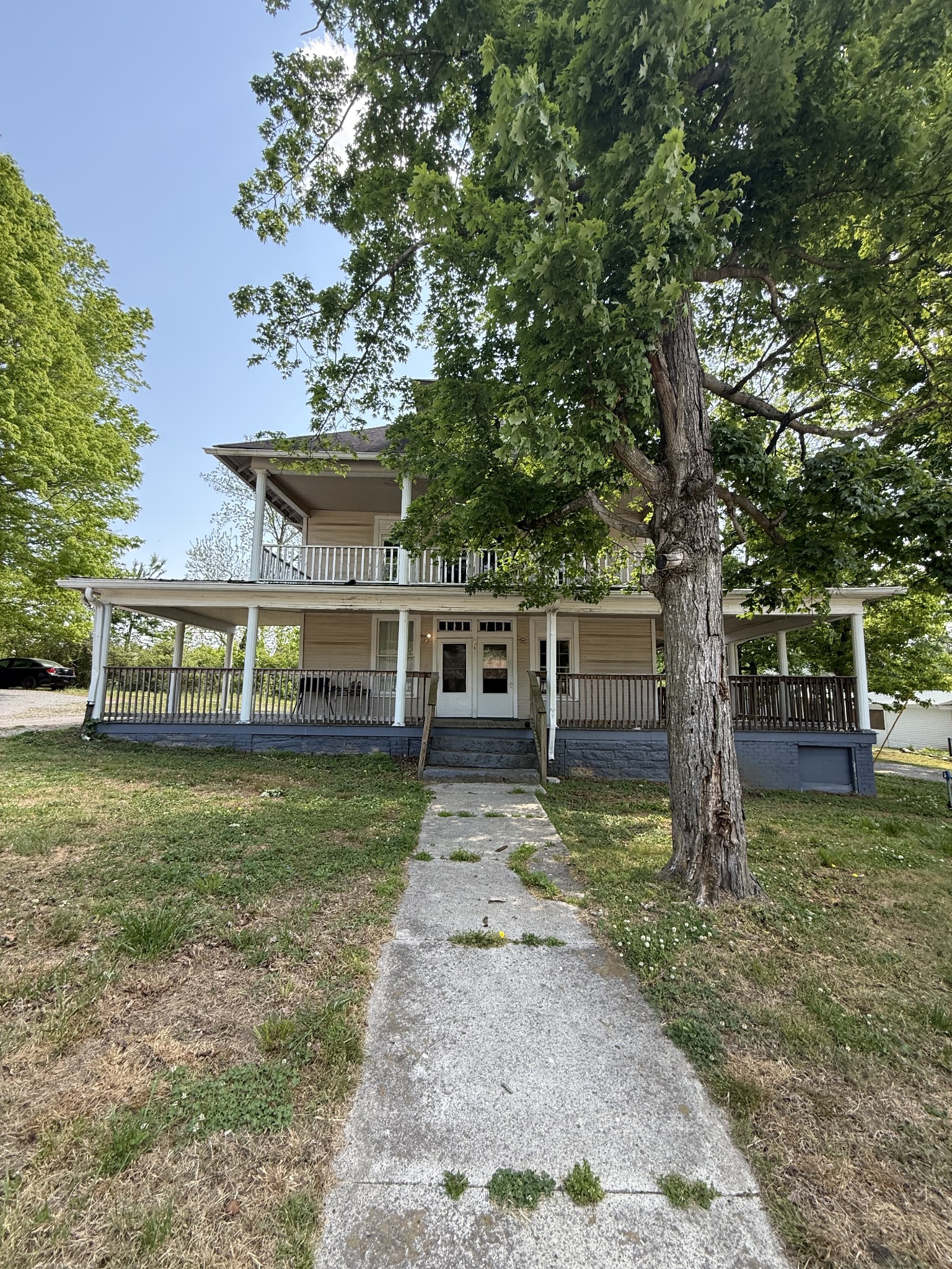 138 S Main St Property Photo 1