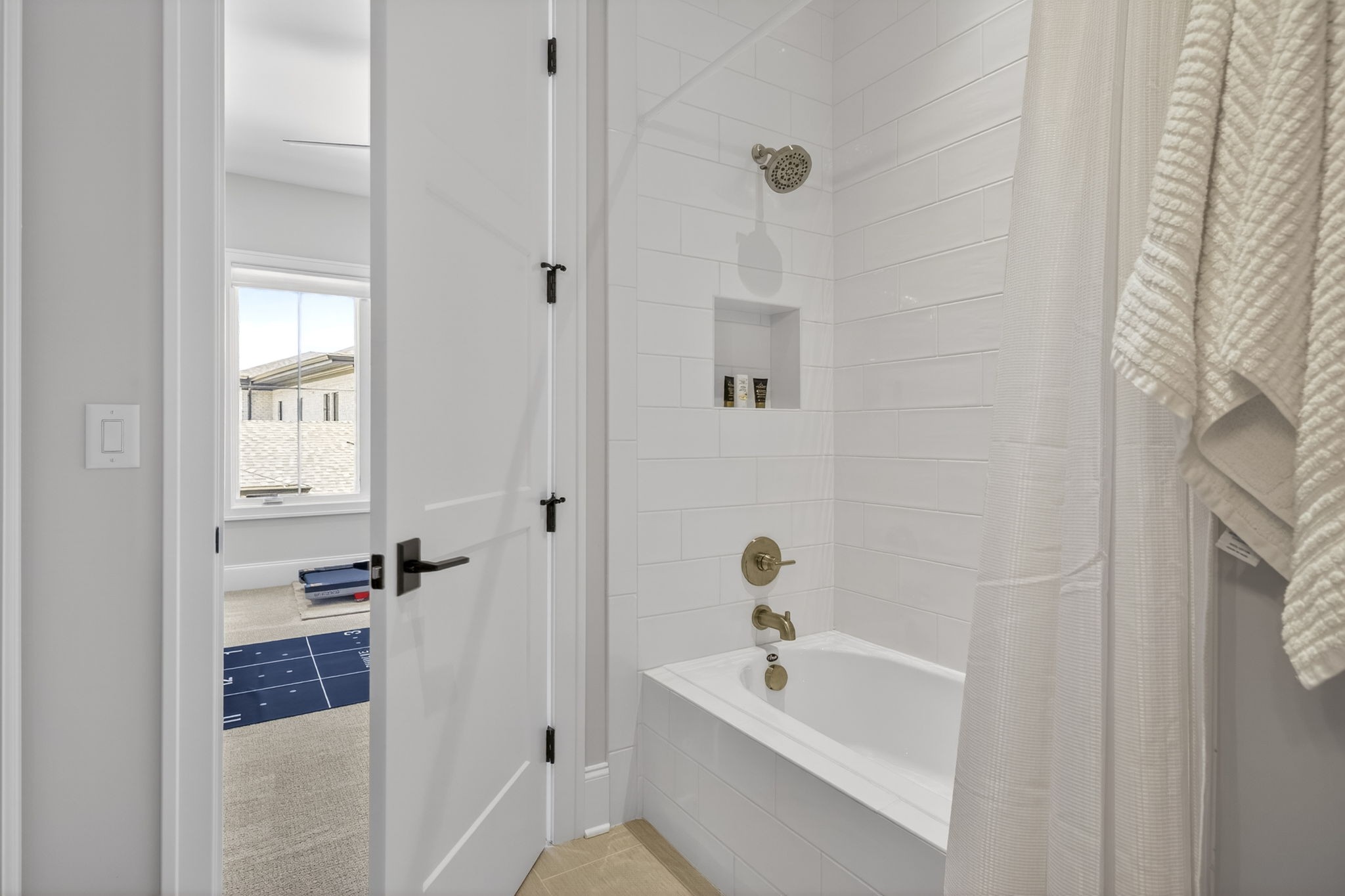 8860 Edgecomb Dr Property Photo 60