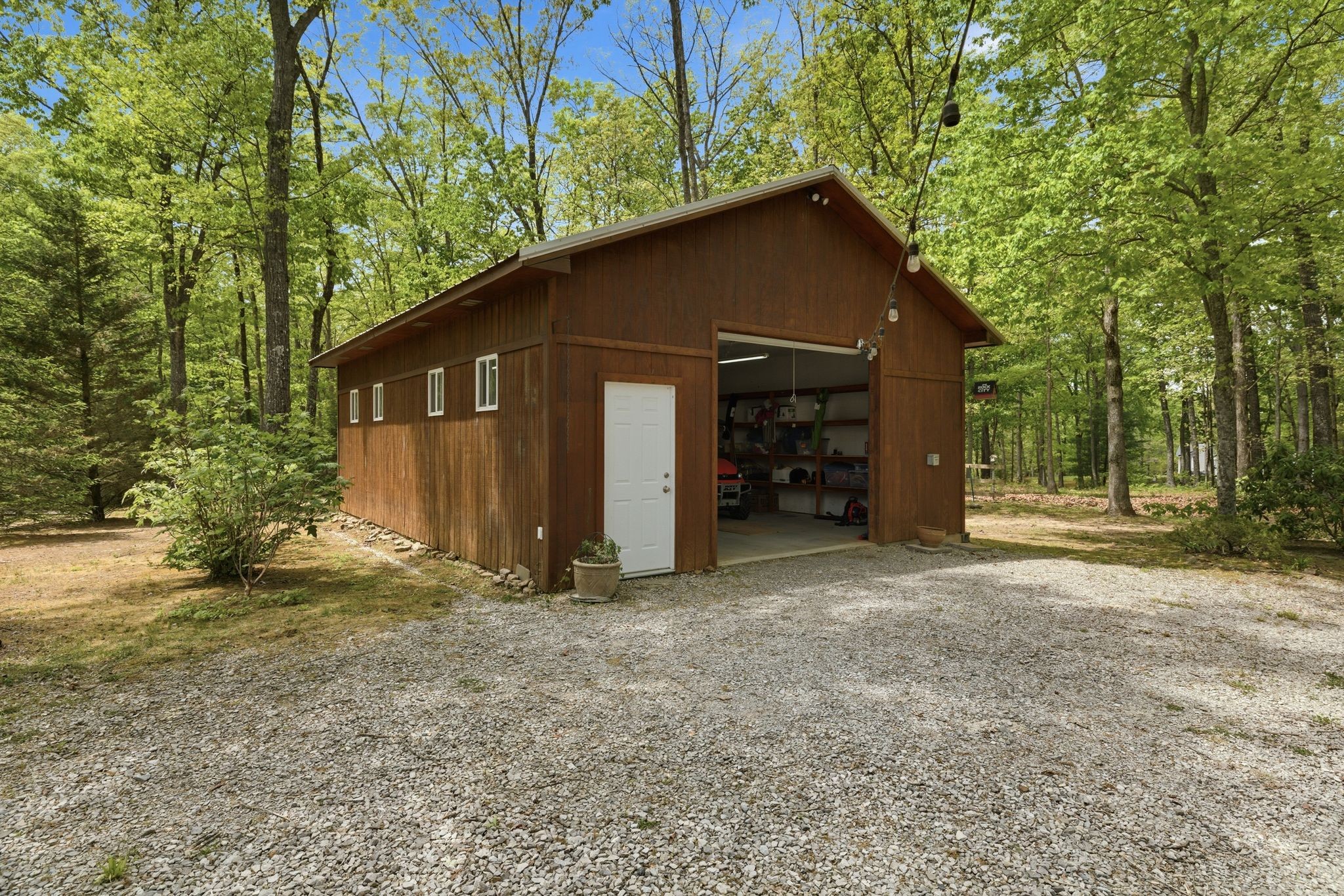 1233 Oliver Dr Property Photo 26