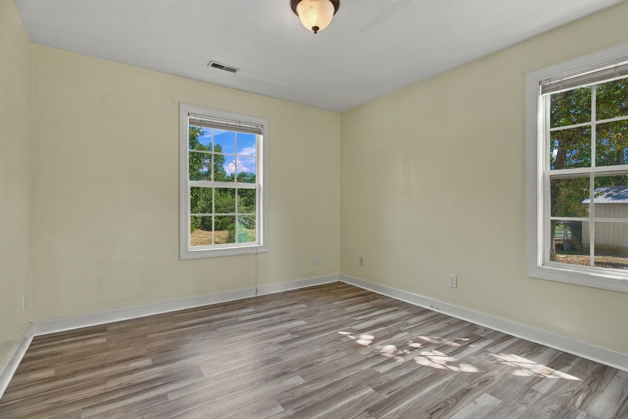 173 Mitchell St Property Photo 23