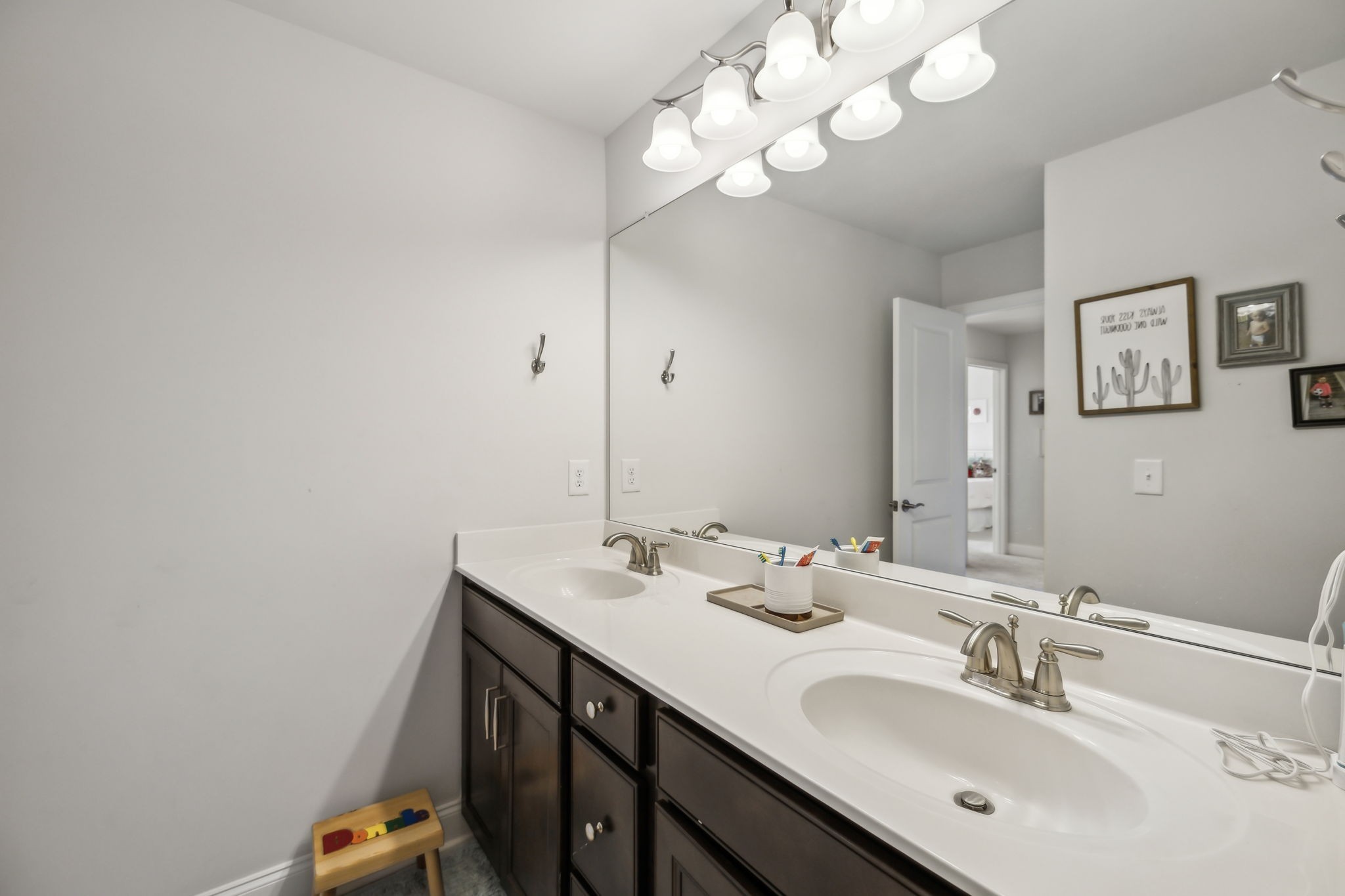 321 Union Pier Dr Property Photo 37