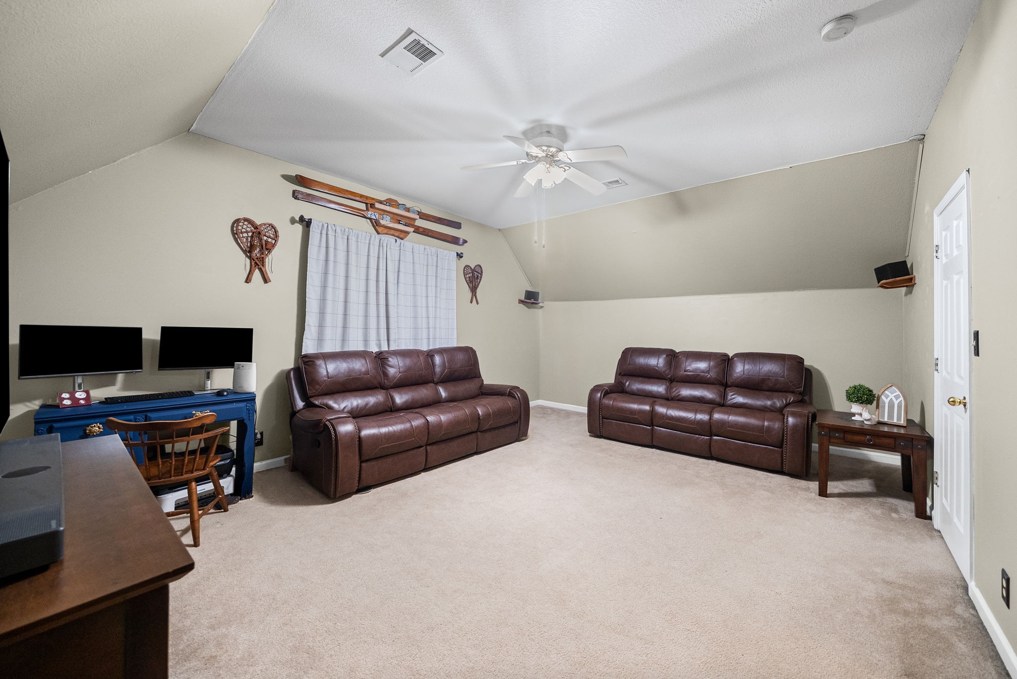 3142 Arrow Lane Property Photo 16