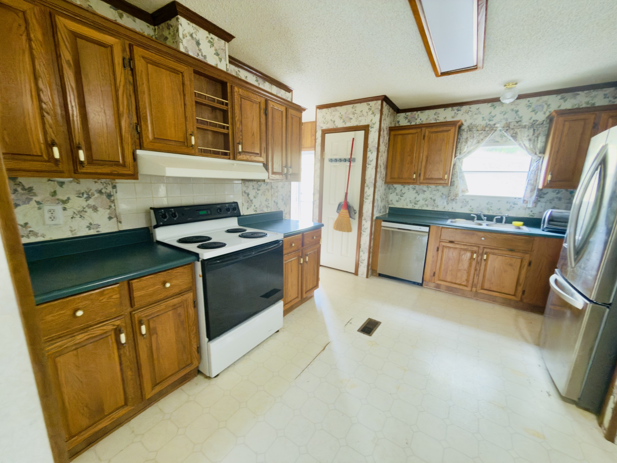 376 Red Top Rd Property Photo 3