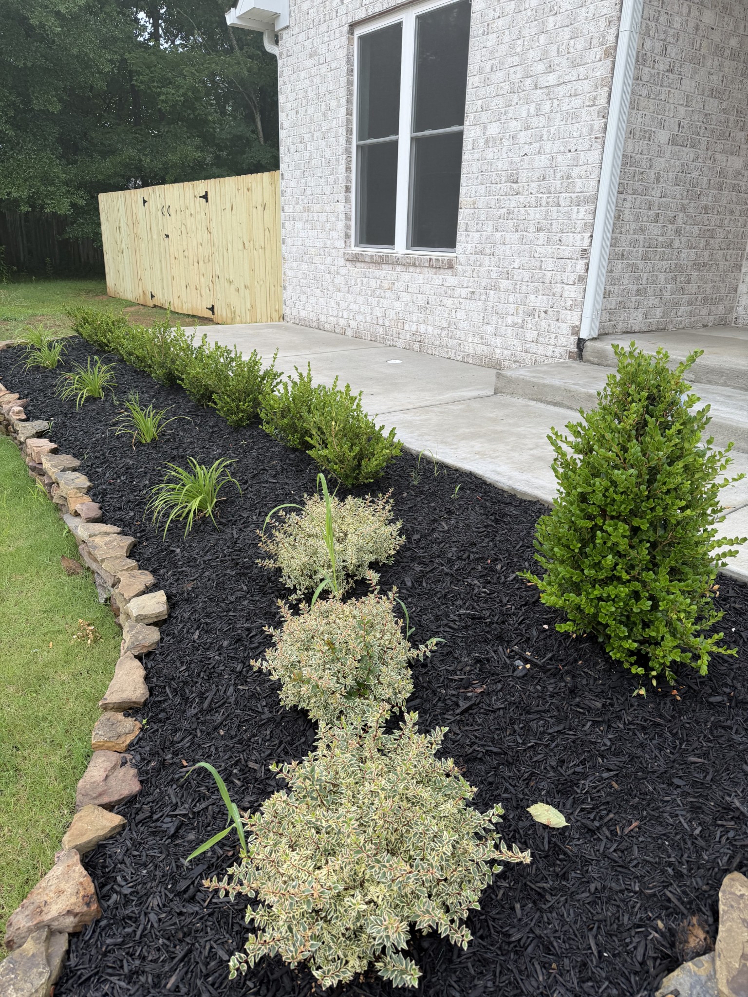 25 Weatherstone Dr Property Photo 2