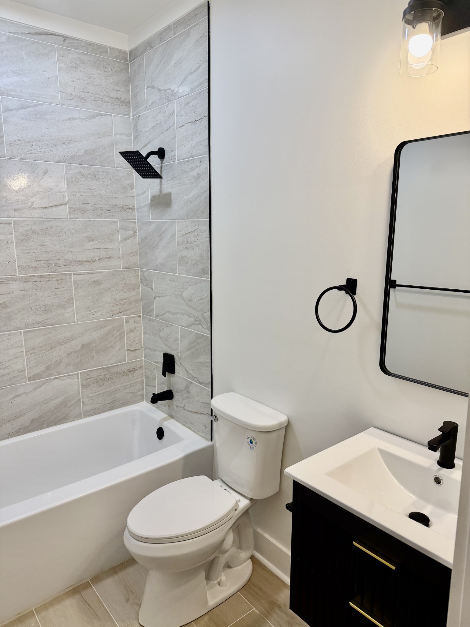 25 Weatherstone Dr Property Photo 14