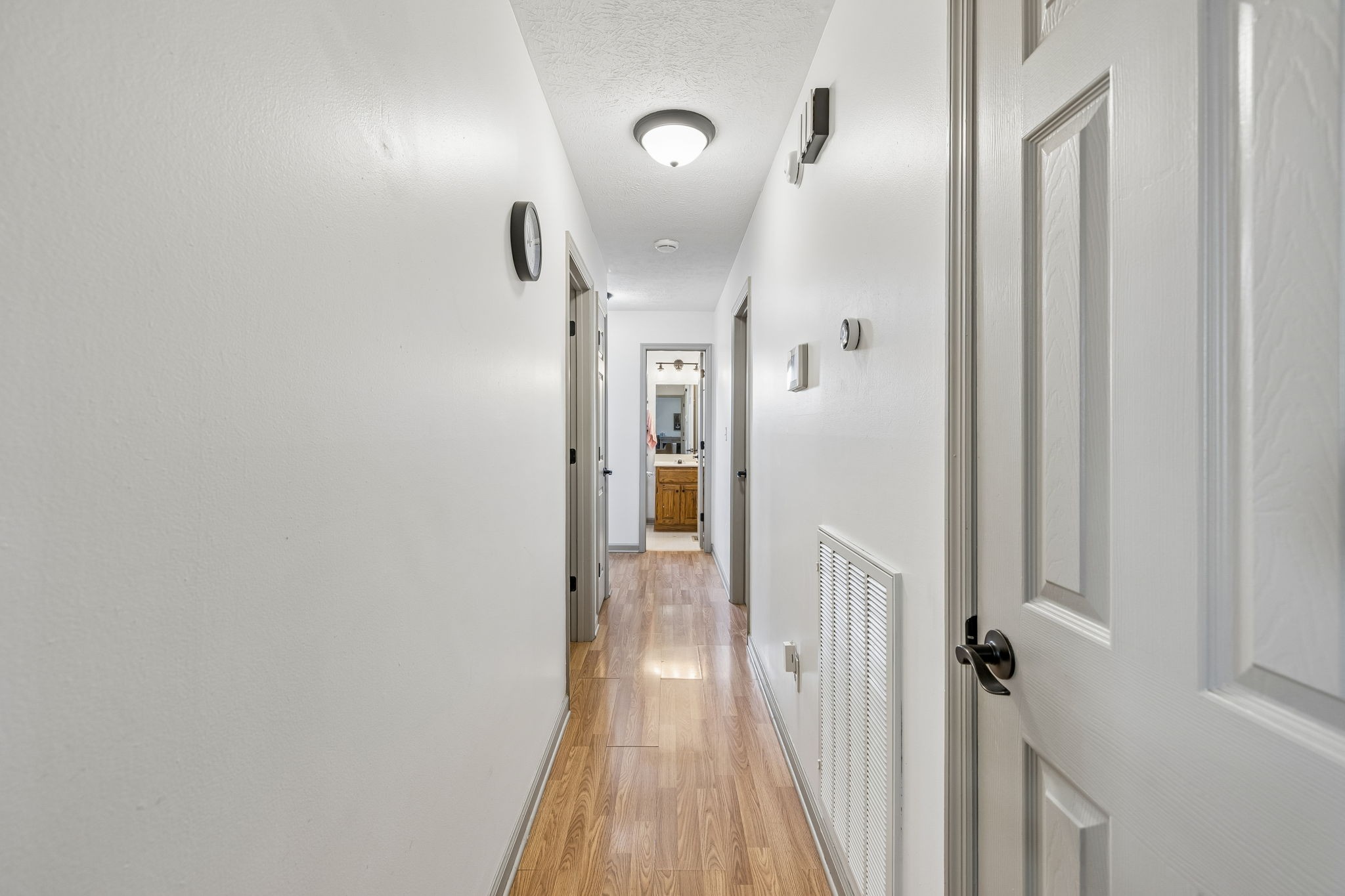103 Edgewood Ave Property Photo 17