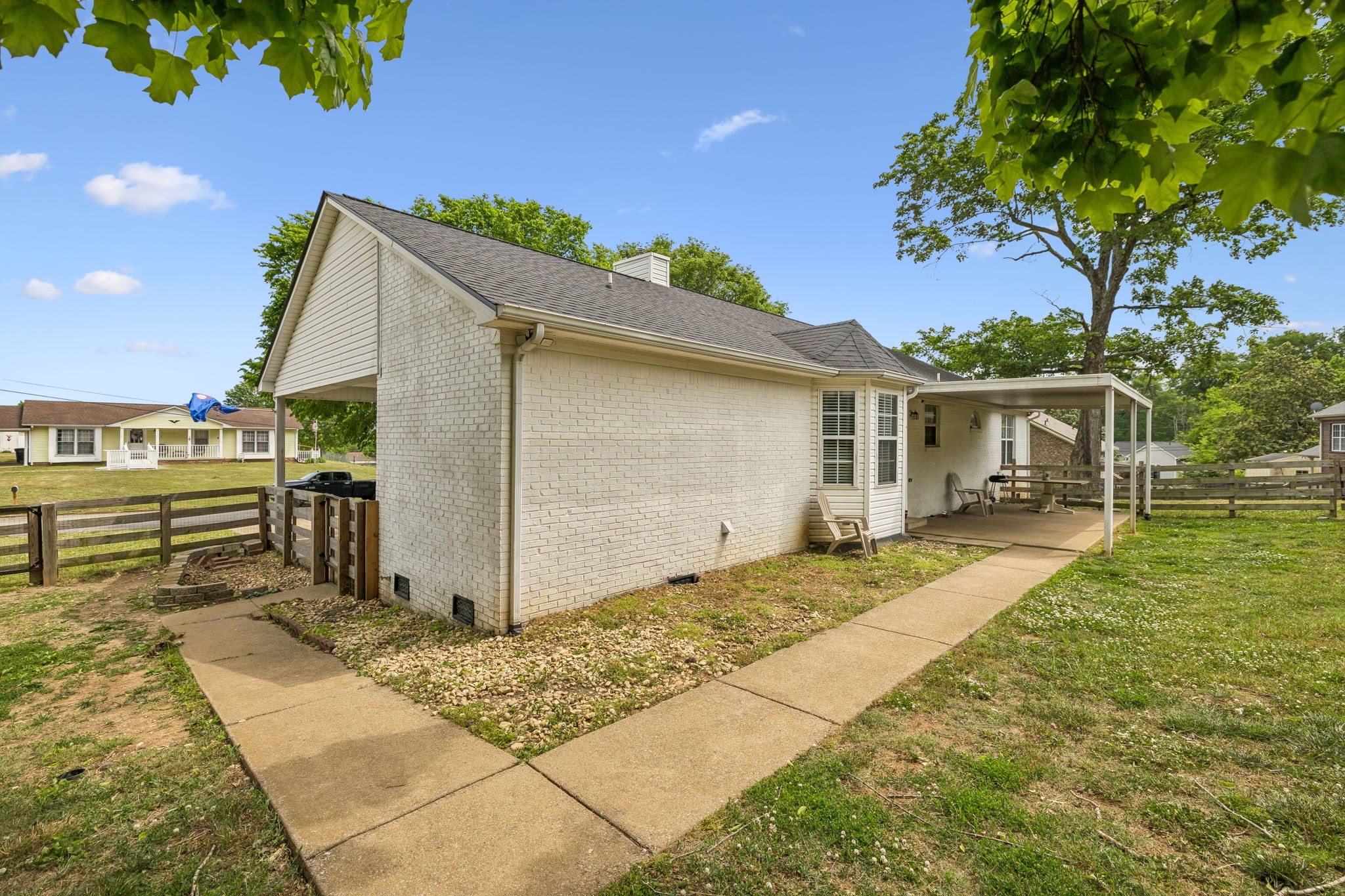103 Edgewood Ave Property Photo 36