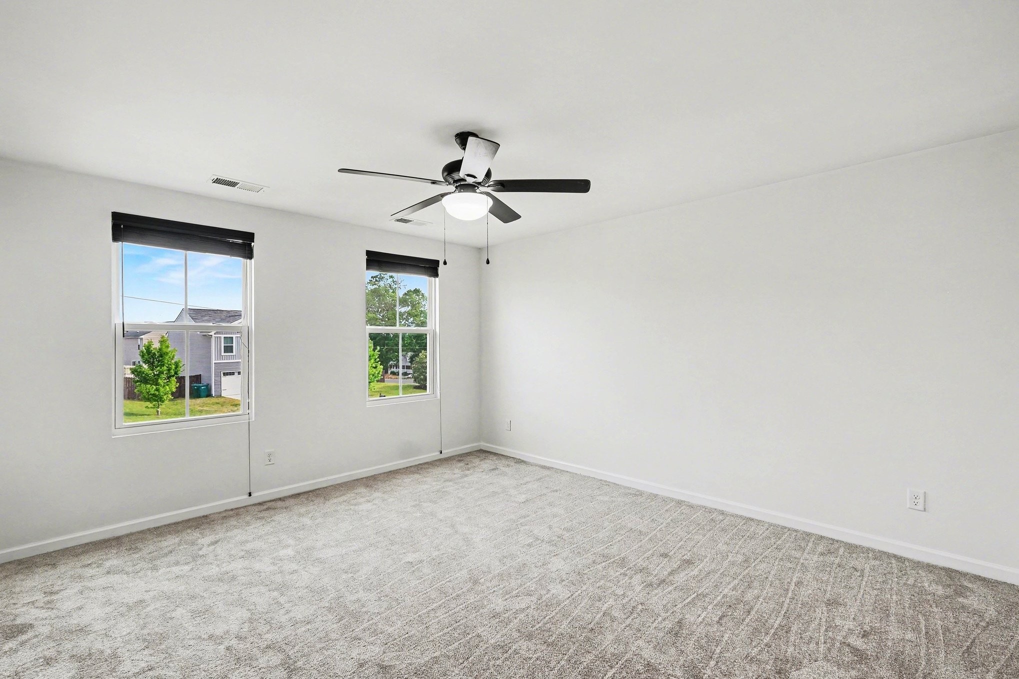 136 Moshe Yaalon Dr Property Photo 13