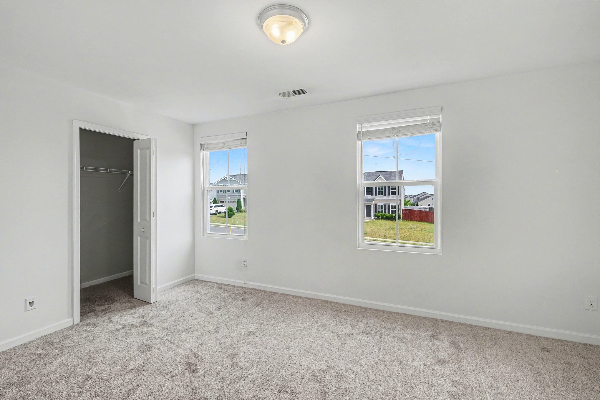 136 Moshe Yaalon Dr Property Photo 20