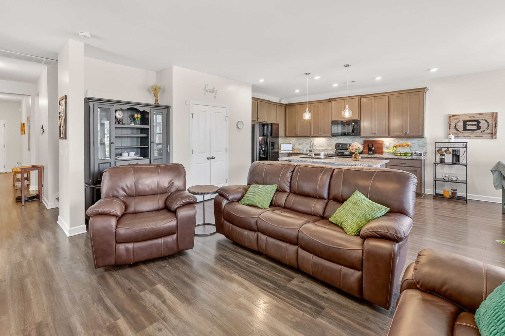 336 Disley Way Property Photo 12