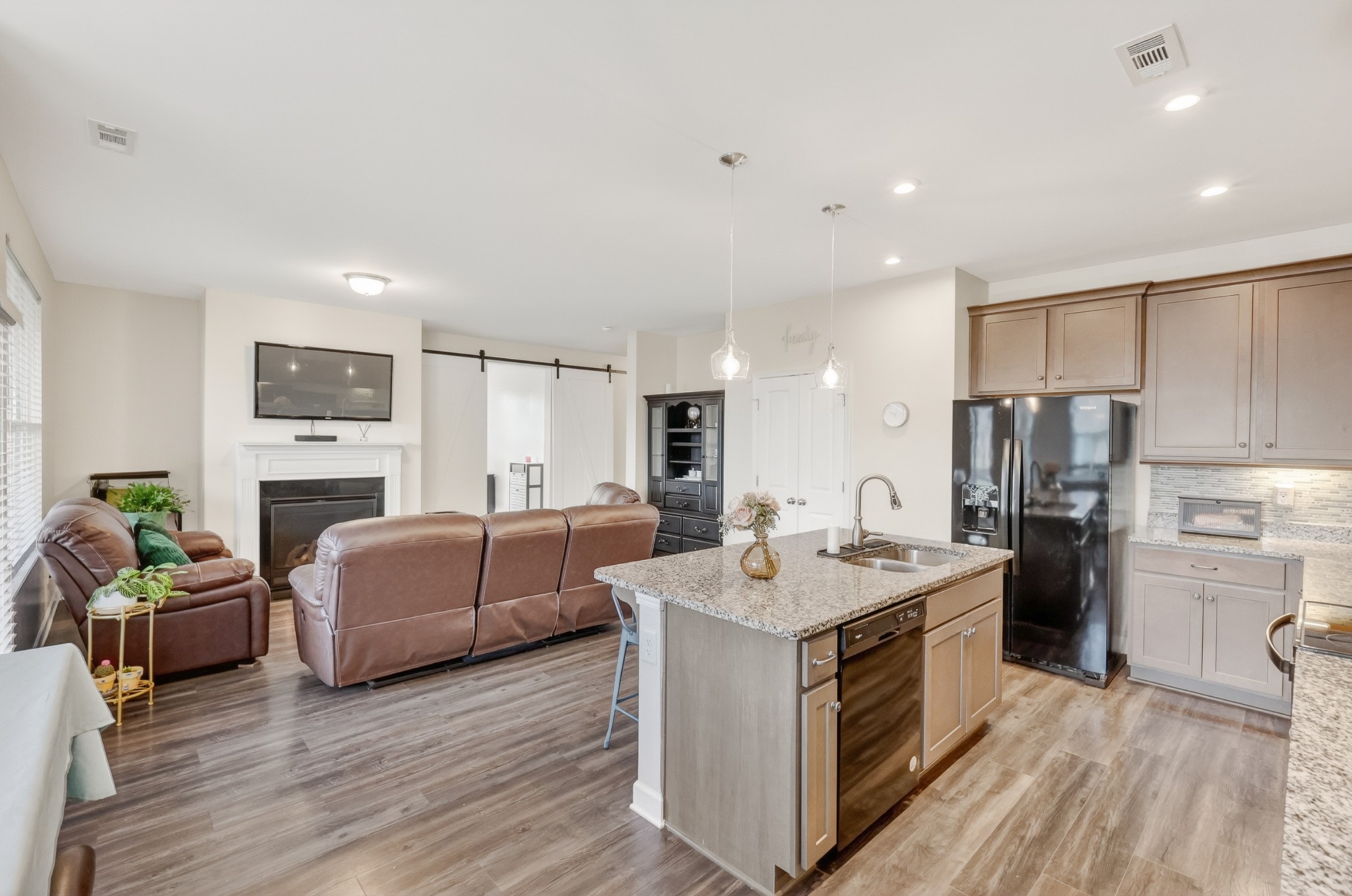 336 Disley Way Property Photo 17